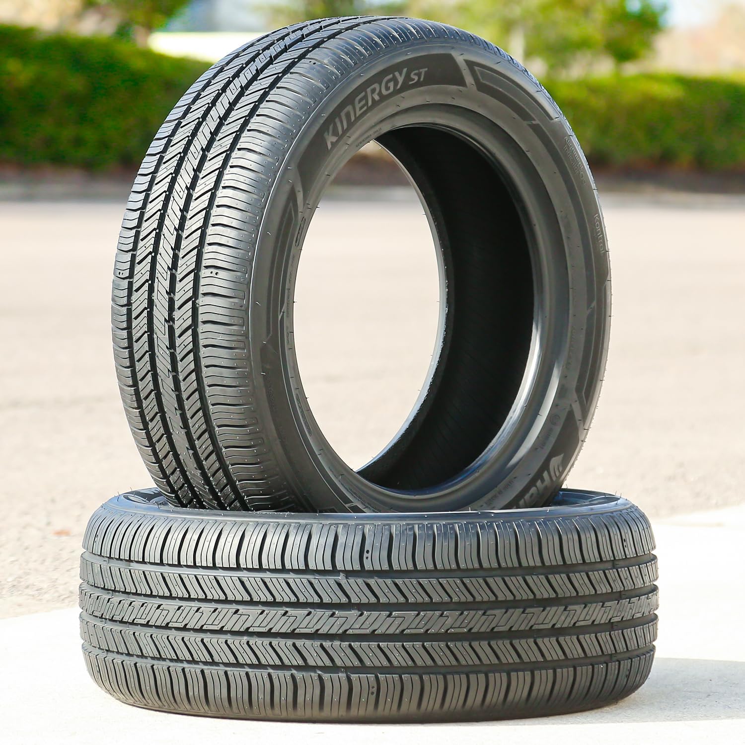 Hankook Kinergy ST (H735) 215/70R15 98T