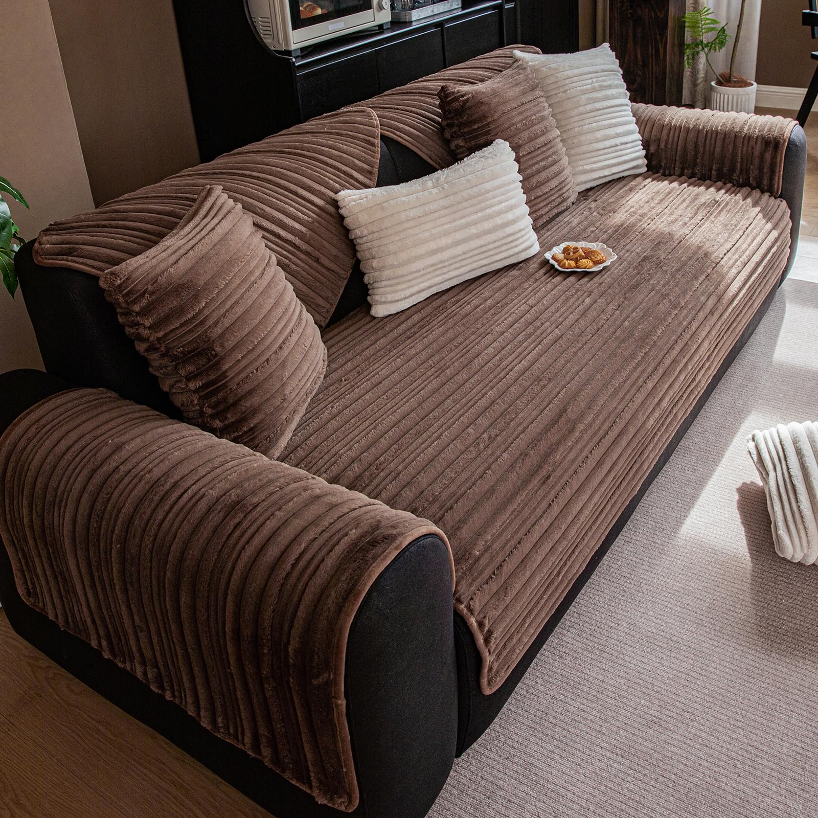 vctops 3D Stripe Faux Fur Sofa Cover Super Soft Non Slip Sectional Couch Cover Luxury Modern Thick Fluffy Fuzzy Sofa Slipcover Furniture Protector for