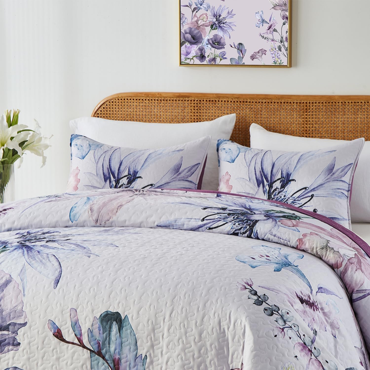 Yogeneg King Size Quilt Set, Elegant Floral Botanical Pattern Purple Bedding Set,3 Piece Lightweight Soft Summer Bedspread Coverlet with 2 PIillow Sham for All Season(Purple Floral,110"x96") - Image 2