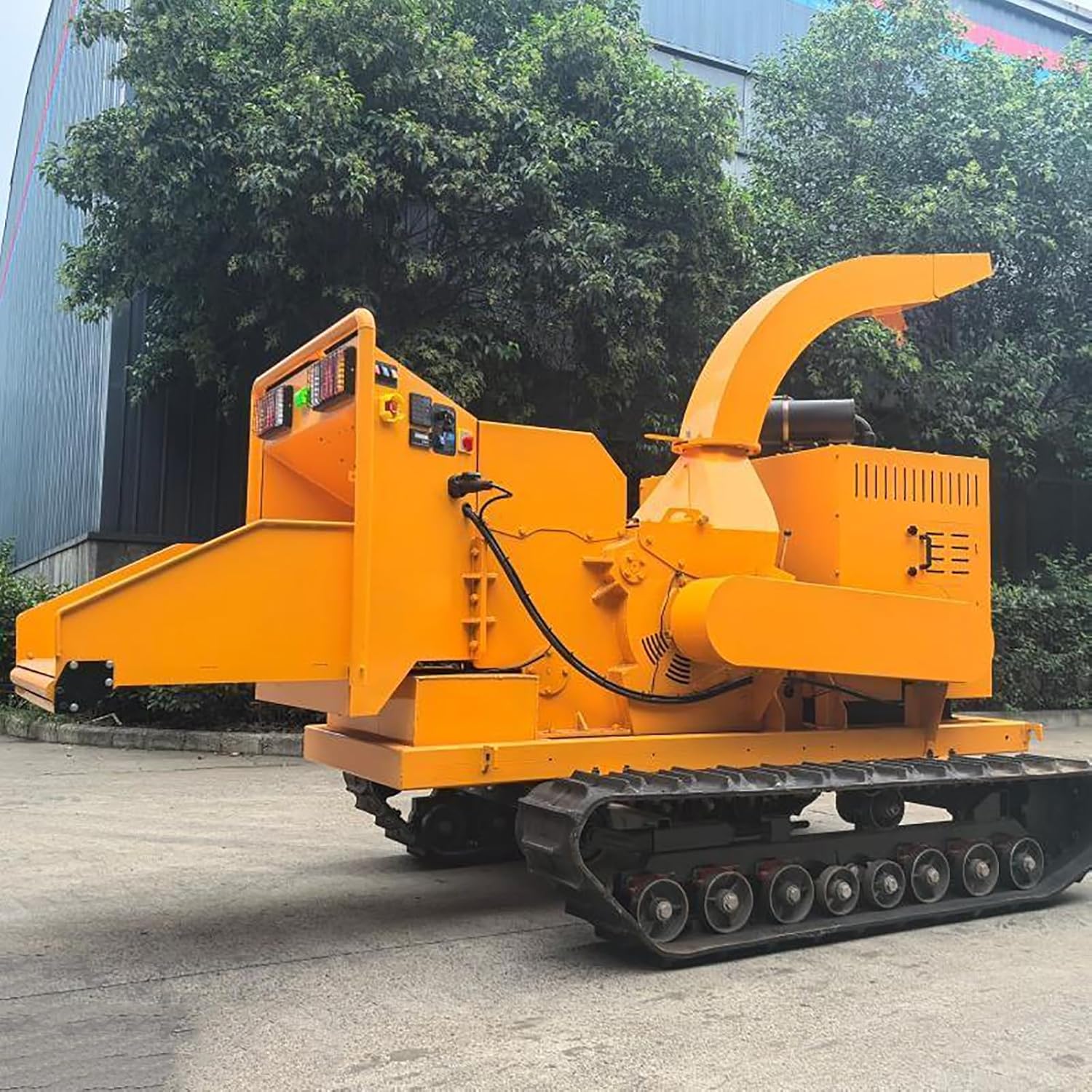 10 inch Tracked Wood Chipper Shredder – Heavy Duty Rough Terrain Shredder for Branches Logs, Wood Chipping Tool for Forestry Teams Sloped Orchards & Landscapers, Professional Wood Shredder Machine