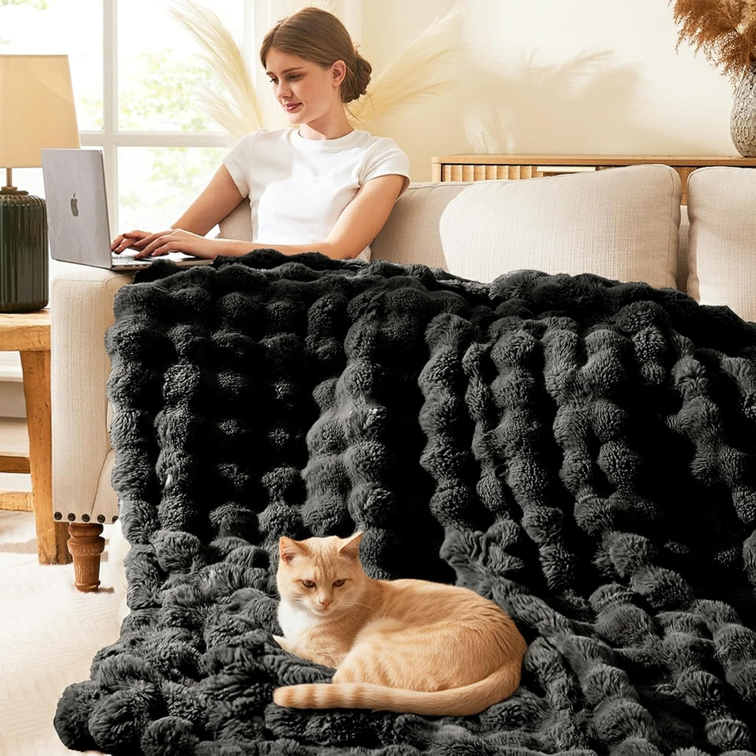 L'AGRATY Faux Rabbit Fur Blanket: 50" x 60" Luxury Soft Fluffy Thick Fur Throw Blanket for Couch Bed Sofa - Cozy Plush Bubble Blankets for Winter: Warm Flannel Fleece Decorative Blanket(Black) - Image 3