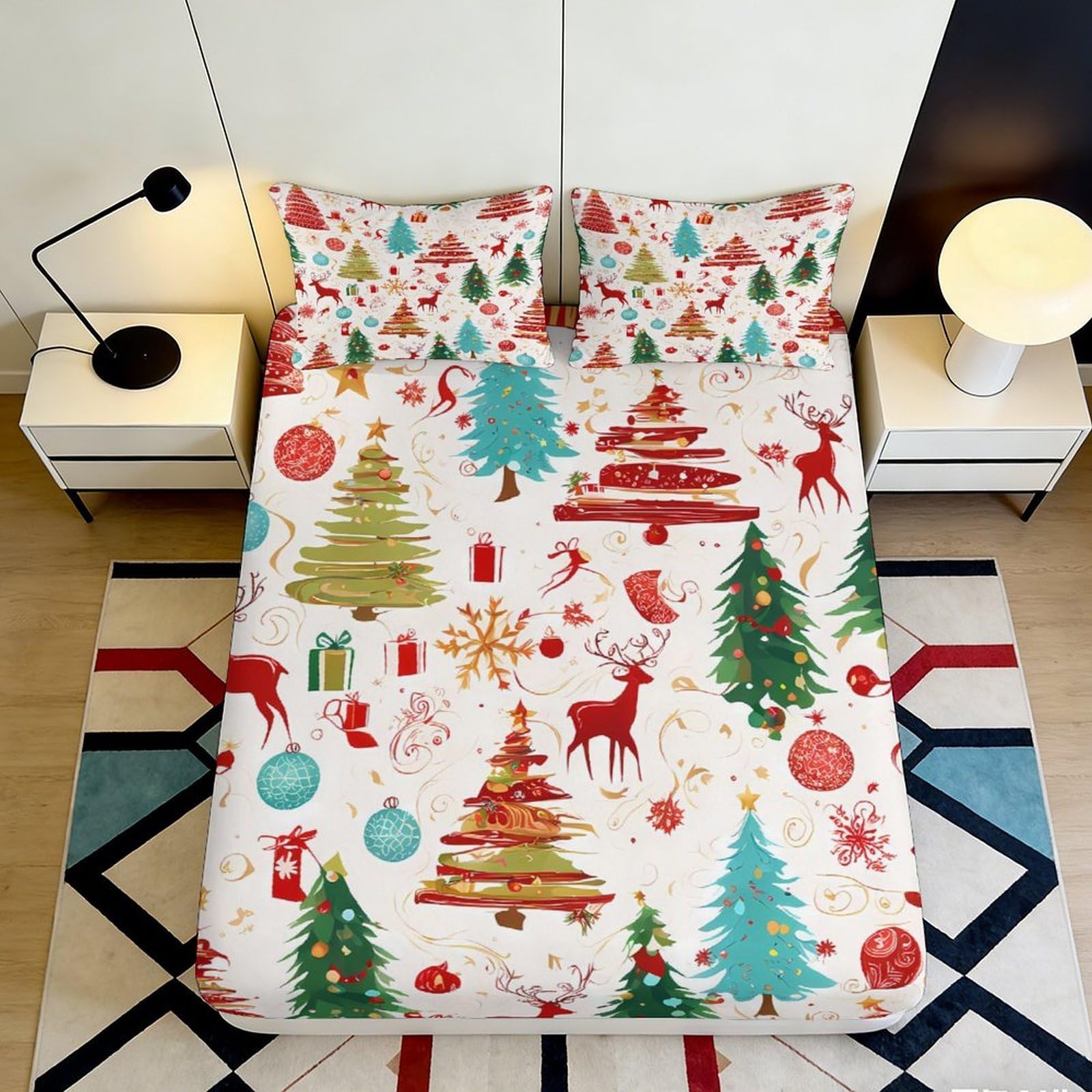 3D Printed Christmas Tree Fitted Sheet Microfiber Soft Breathable Reindeer Bed Cover for Bedroom Dormitory Guest Room Mattress Protection Decor 180x200x25cm
