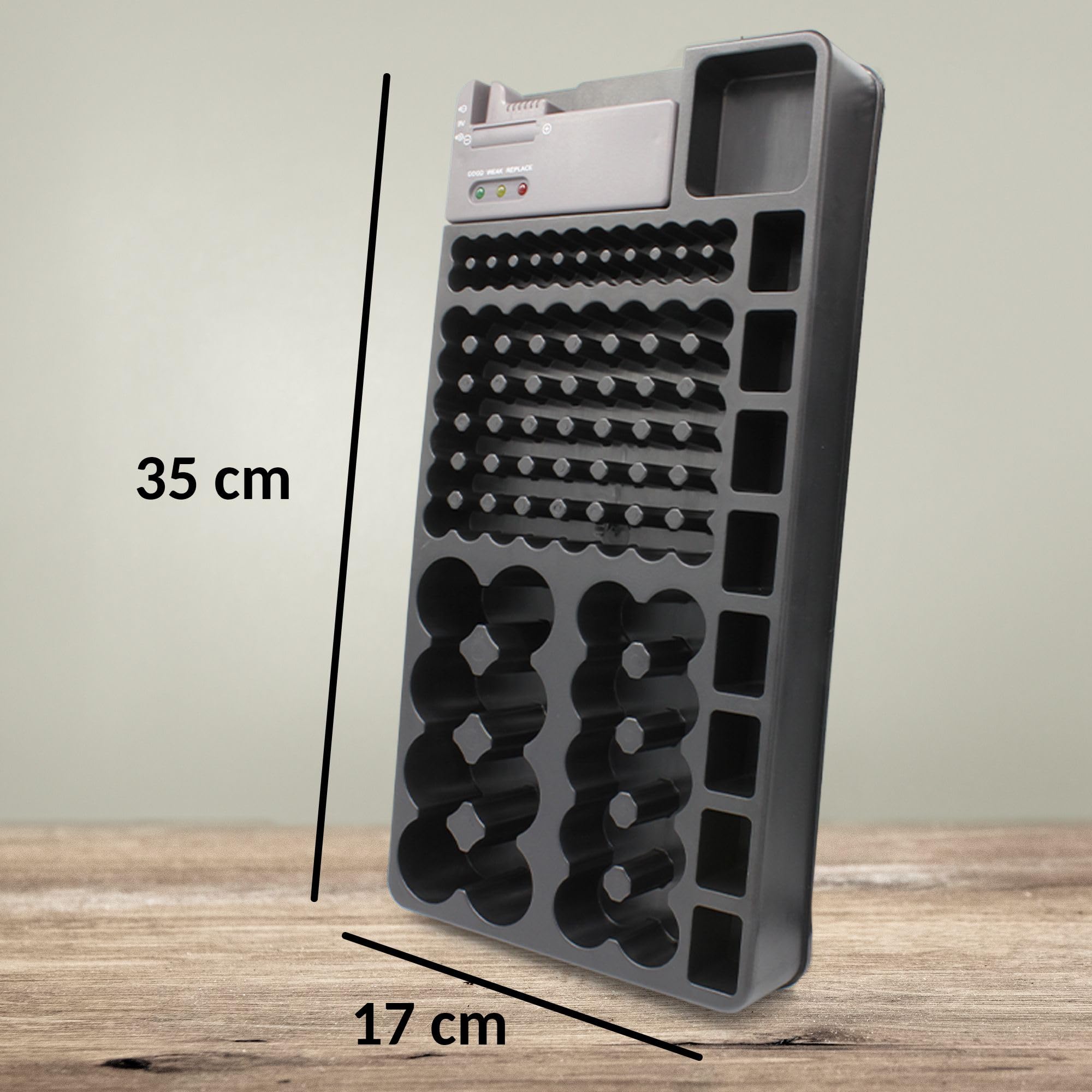 Boîte de Rangement Pour Piles - Capacité 98 Piles AA, AAA, 9V, C, D et Piles Bouton - Organisateur de Piles - Accrochable au Mur ou Tiroir - Avec Testeur de Piles Intégré - 35 x 17 CM - Noir