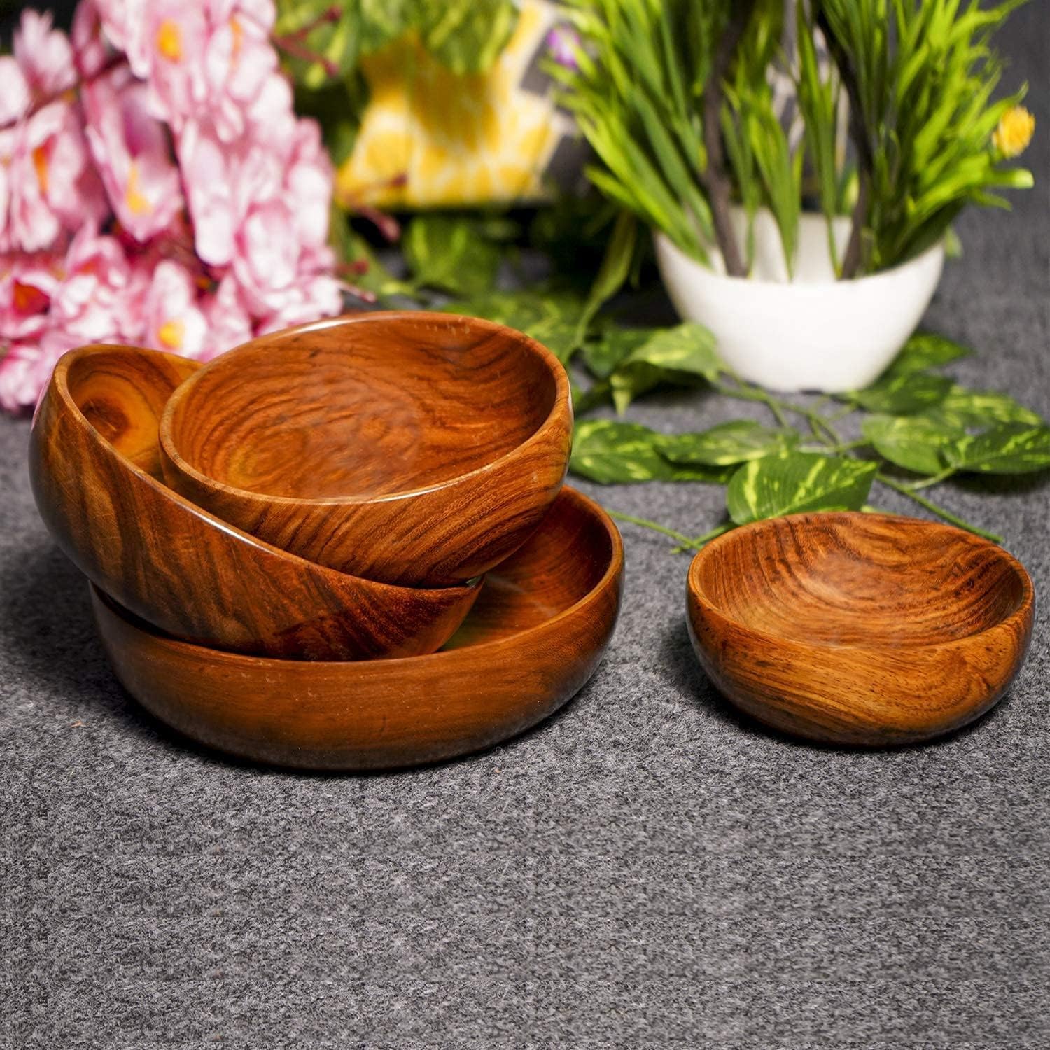Zestaw drewnianych misek do serwowania, ręcznie wykonane wielofunkcyjne miski kuchenne do użytku domowego, elegancki design, zestaw 4 sztuk, idealne na przekąski lub naczynia, każda 30 ml