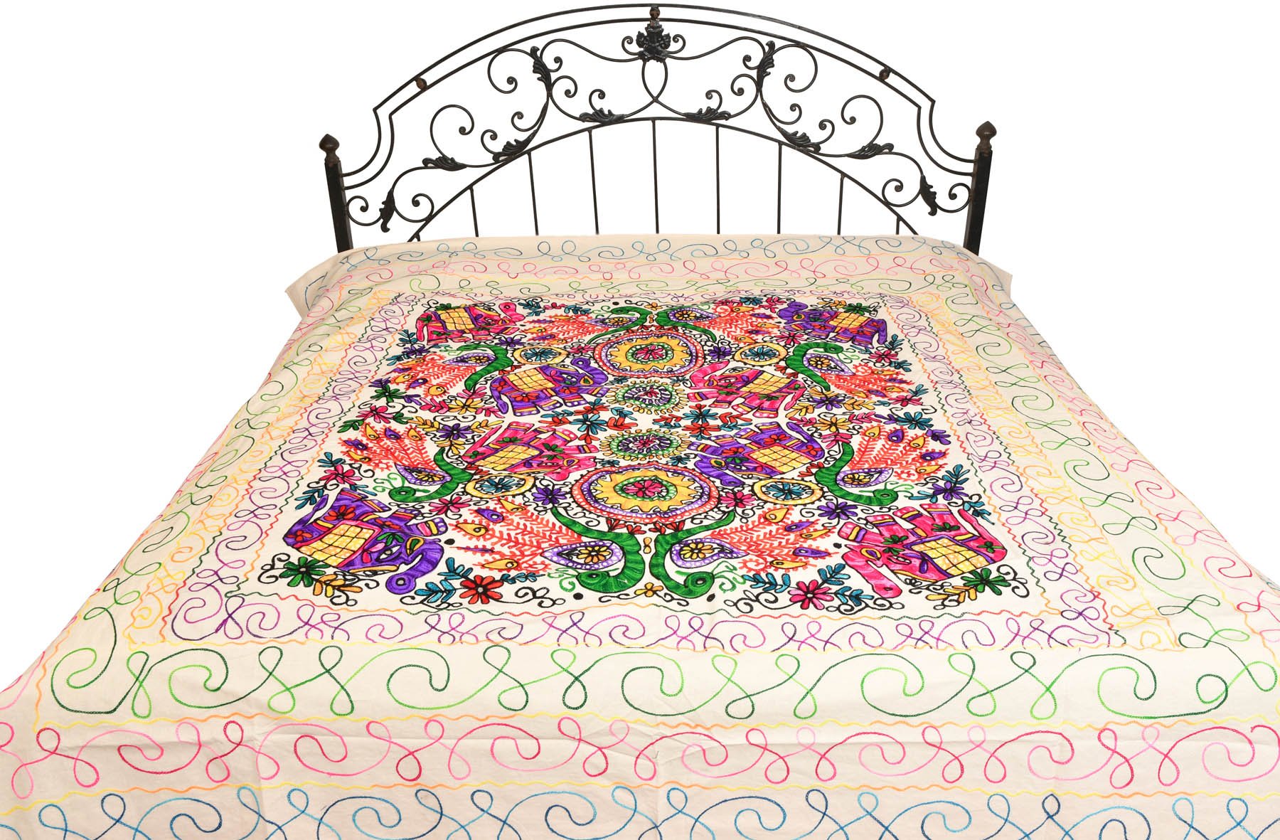 Couvre-lit du Gujarat en pur coton indien jeté de lit brodé main motif animaux bohème