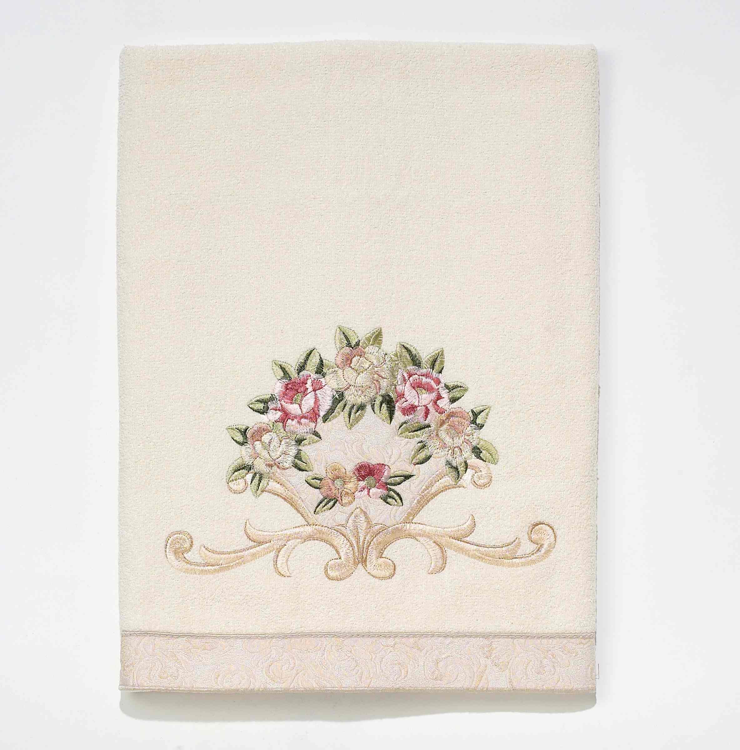 Avanti Linens - Juego de Toallas de 3 Piezas, algodón Suave y Absorbente, Accesorios de baño inspirados en Flores (colección Rosefan)
