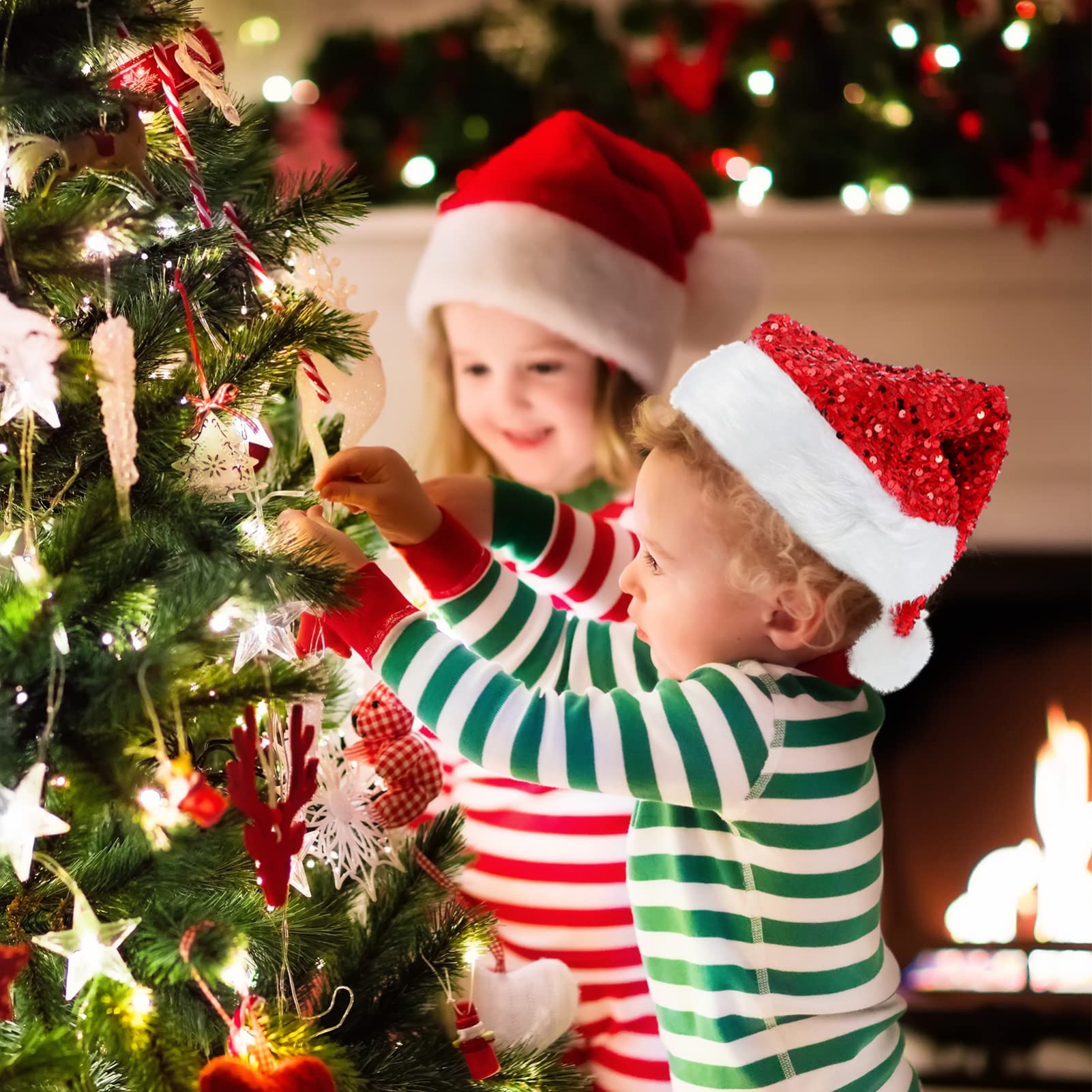 Amosfun 4stücke Weihnachtsmütze Aus Plüsch Mit Pailletten Rote Santa Mütze Für Erwachsene Und Lustiges Weihnachtszubehör Für Festliche Partys Und Winterevents Bequeme Und Warme