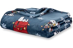 Snoopy Christmas Blanket: Cozy Up with Peanuts Icons and Festive Cheer