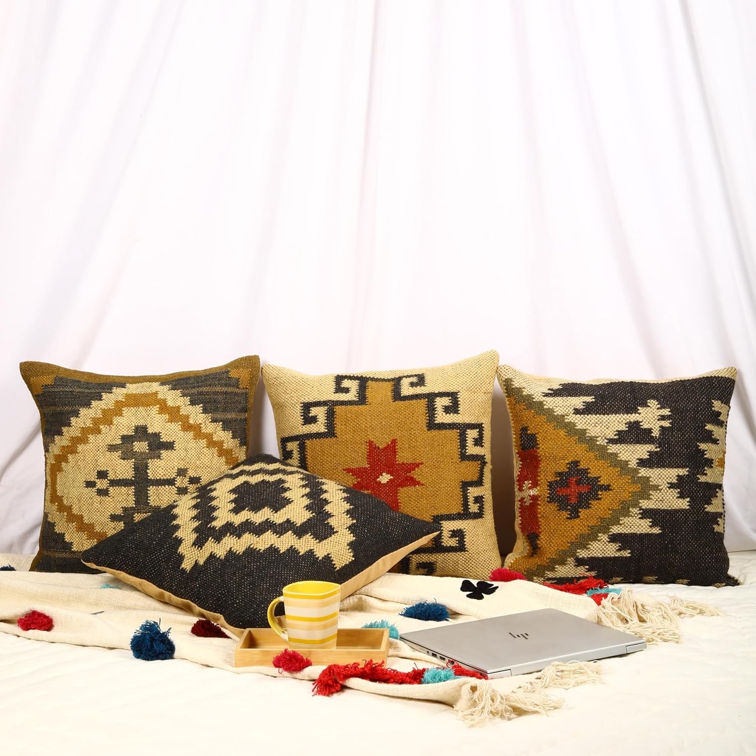 Trade Star 70% Jute 30 Wool Cushion Case Handwoven Pillowcases Throw Pillow Cover Ethnic Rug Pillow Covers Designer Pillow Shams Kilim Cushion Cover Set of 4 Cushion Cases (Kilim 1)