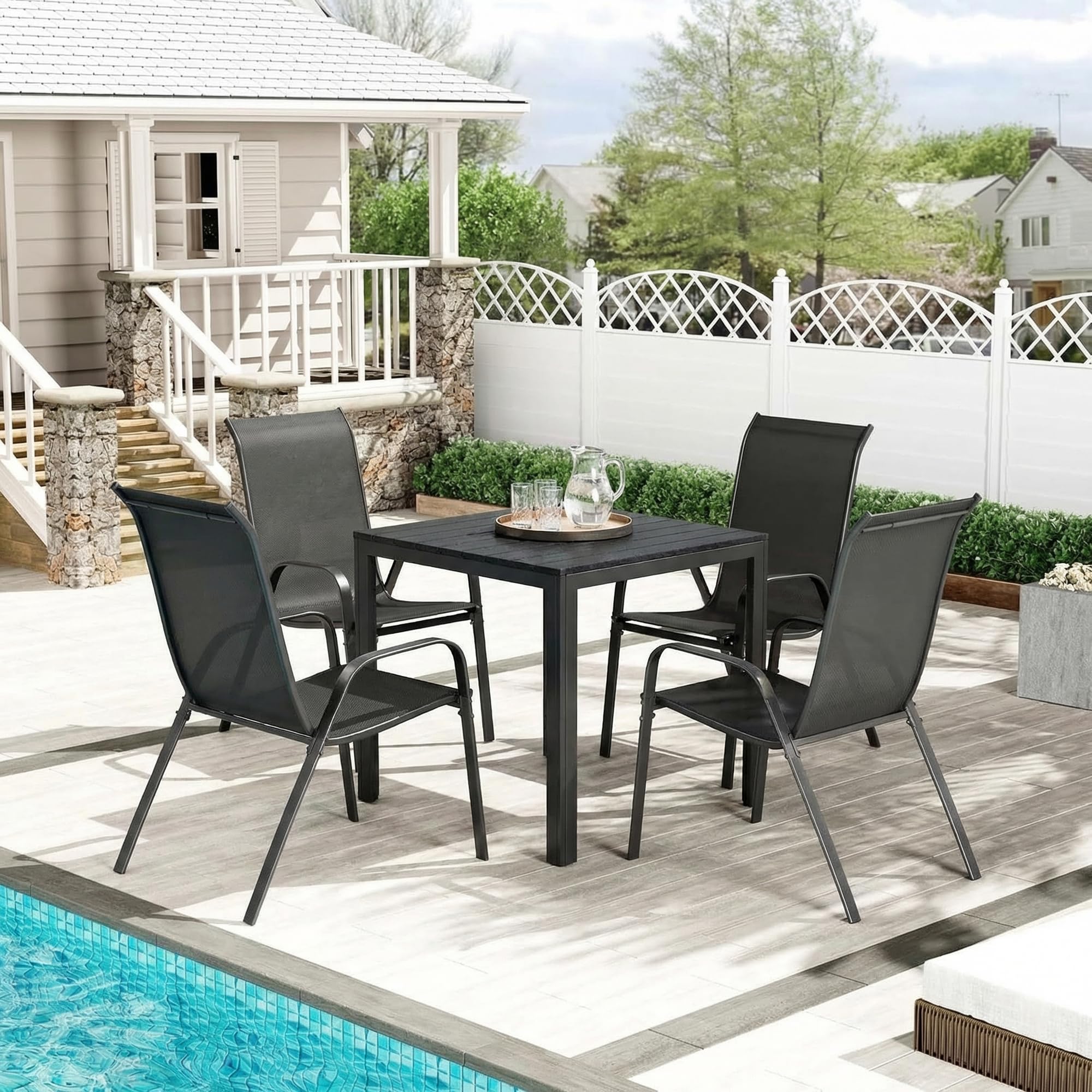 LIFERUN Gartenmöbel Set, 5-teilig, mit 4 Stapelbar Sesseln und 1 WPC Quadratischer Tisch, Balkonmöbel, Terrassenmöbel für alle Jahreszeiten, Terrasse, Garten und Außenbereich