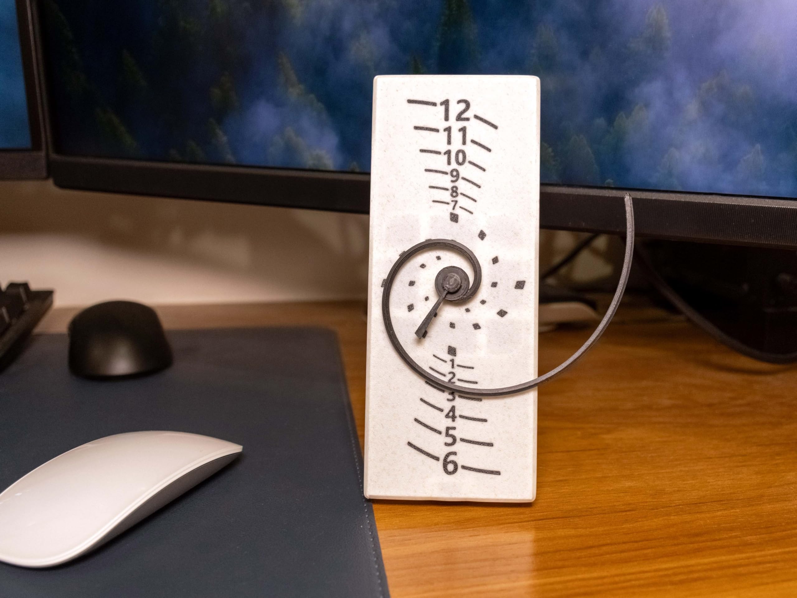 Golden Ratio Spiral Analogue Table Clock, 17.5 x 7 cm, White PLA, Modern Design-image-13