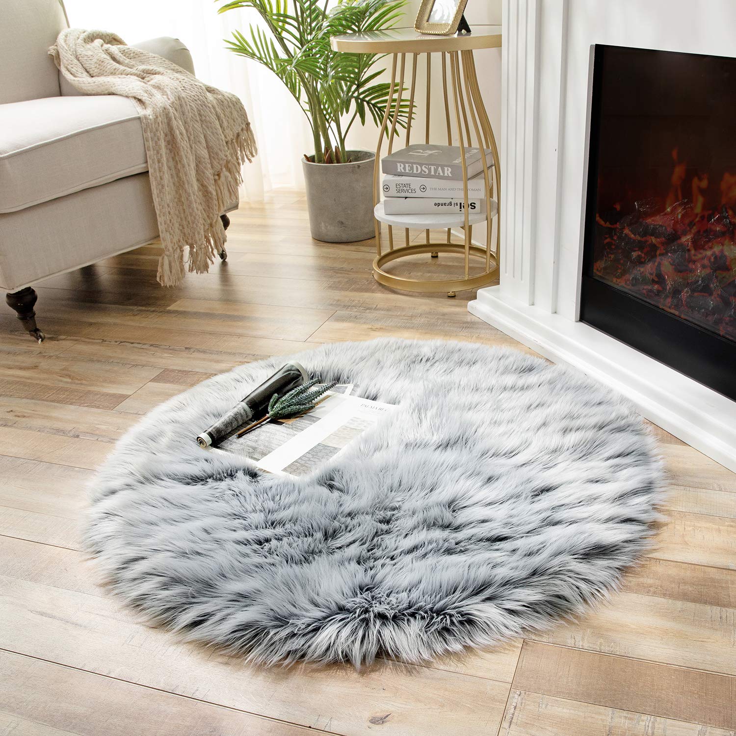 Ashler faux fur rug, Fluffy Shaggy Area Rug Ultra Soft 3 x 3 Feet Round Fur Rug, Frosted Bottom Black Fuzzy Rug Machine Washable Shag Rug, Nursery