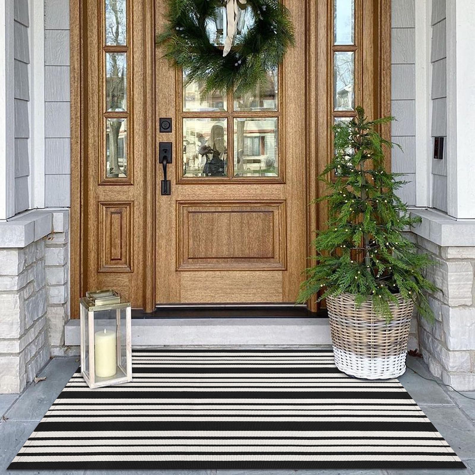 KOZYFLY Black and White Striped Outdoor Doormat 27.5x43 Inches Area Rug Washable Front Porch Rug Farmhouse Front Door Mat Indoor Outdoor Rug for Door,