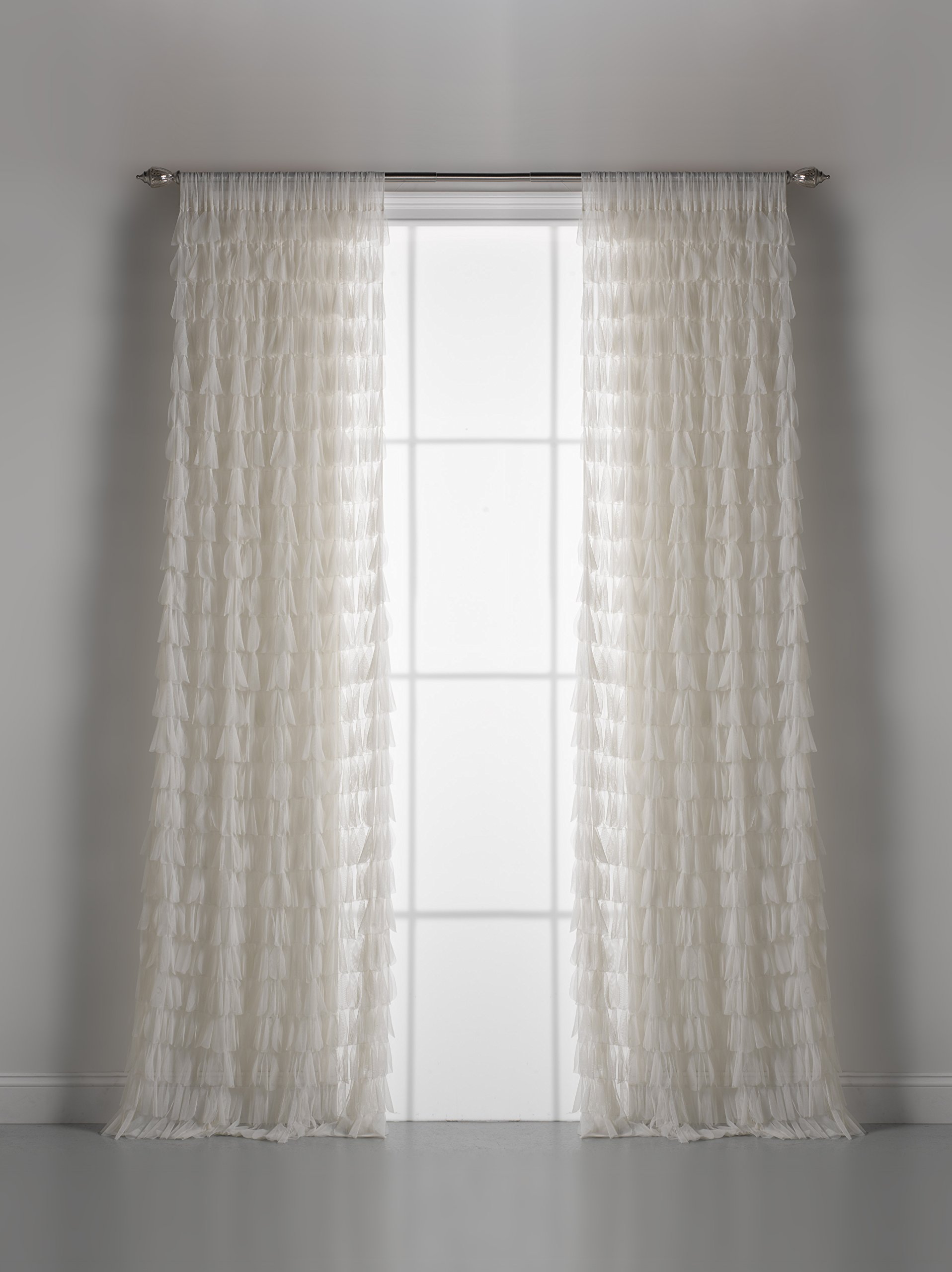 Chichi Petal Window Curtain, Ivory