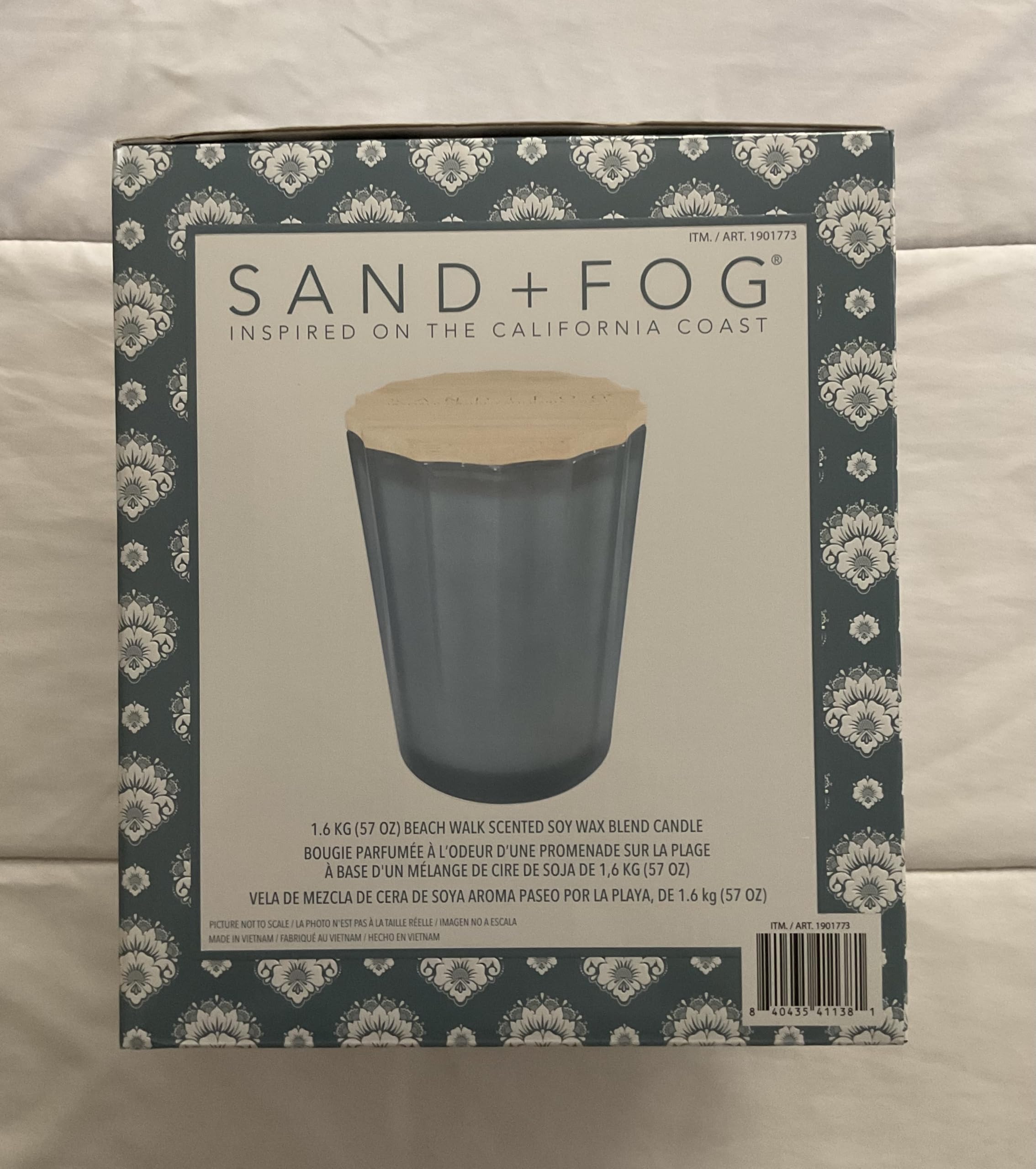 Sand+Fog Beach Walk Scented Soy Wax Blend Candle, 57 oz, with Wood Lid and 3 Cotton Wicks thumbnail 3