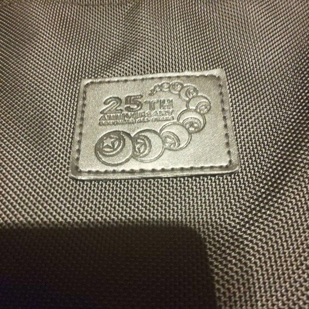 サザンオールスターズ 25周年記念キャリーバッグ Amazon.co.jp: サザンオールスターズ25周年記念グッズ キャリー