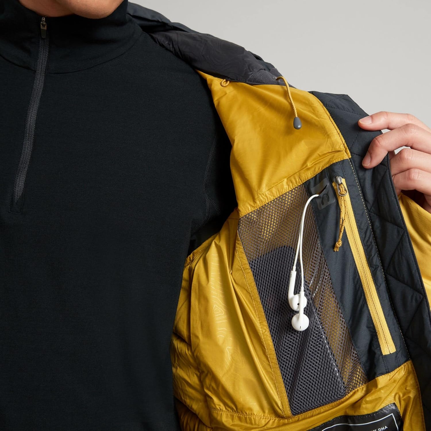 epiq men's 550 fill hooded down jacket