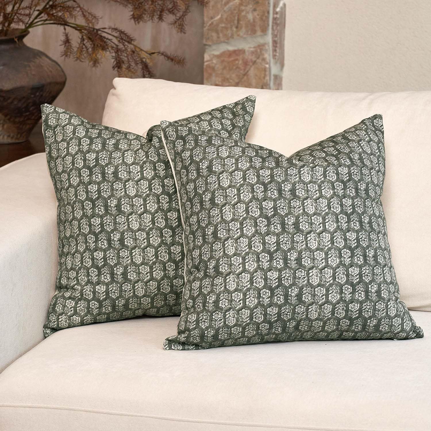 DOMVITUS Floral Pillow Covers Set of 2 Throw Pillow Covers 18x18 Floral Print Neutral Accent Decorative Pillow Covers
