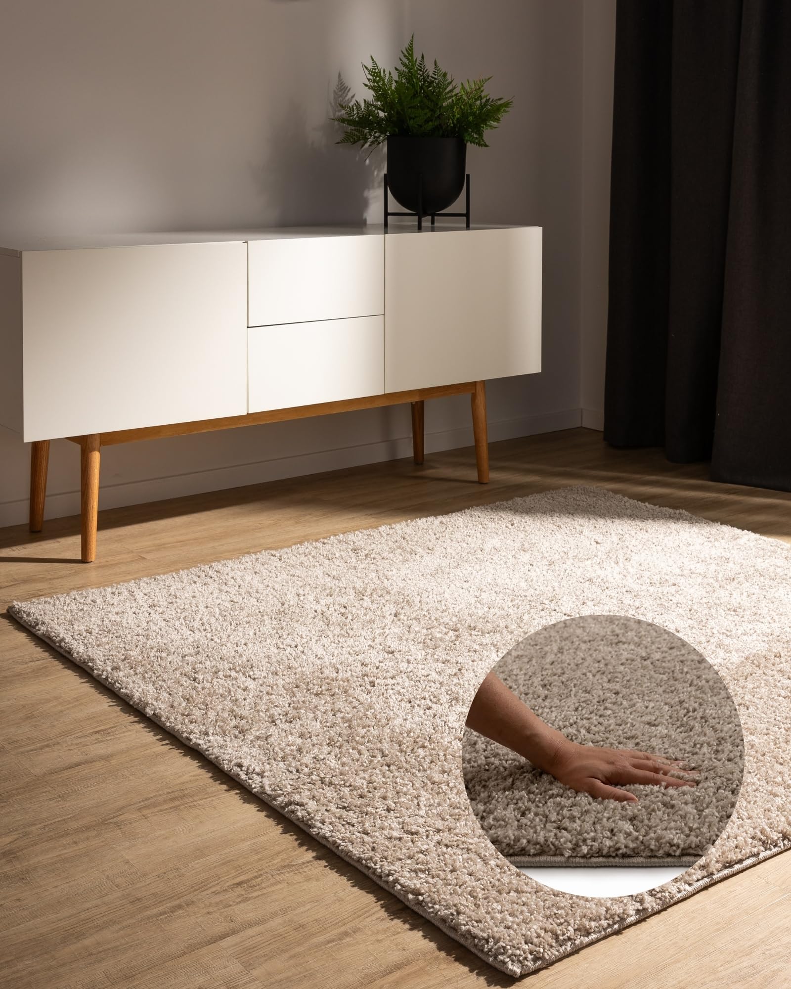 benuta Basic Hochflorteppich Teppich Wohnzimmer Sohari - Beige 200x200 cm - Minimalistischer Look - Weich & Waschbar - Für Schlafzimmer, Flur oder Esszimmer - Geeignet für Fußbodenheizung