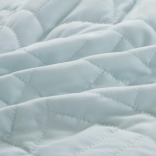 Miniatura 6 de Chezmoi Collection Grace - Juego de edredón de 7 piezas, diseño floral bordado floral azul pálido con pompones, a rayas, tamaño King