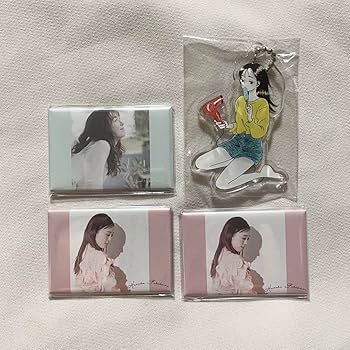 Amazon.co.jp: 福原遥 マグネット アクリルキーホルダー : おもちゃ