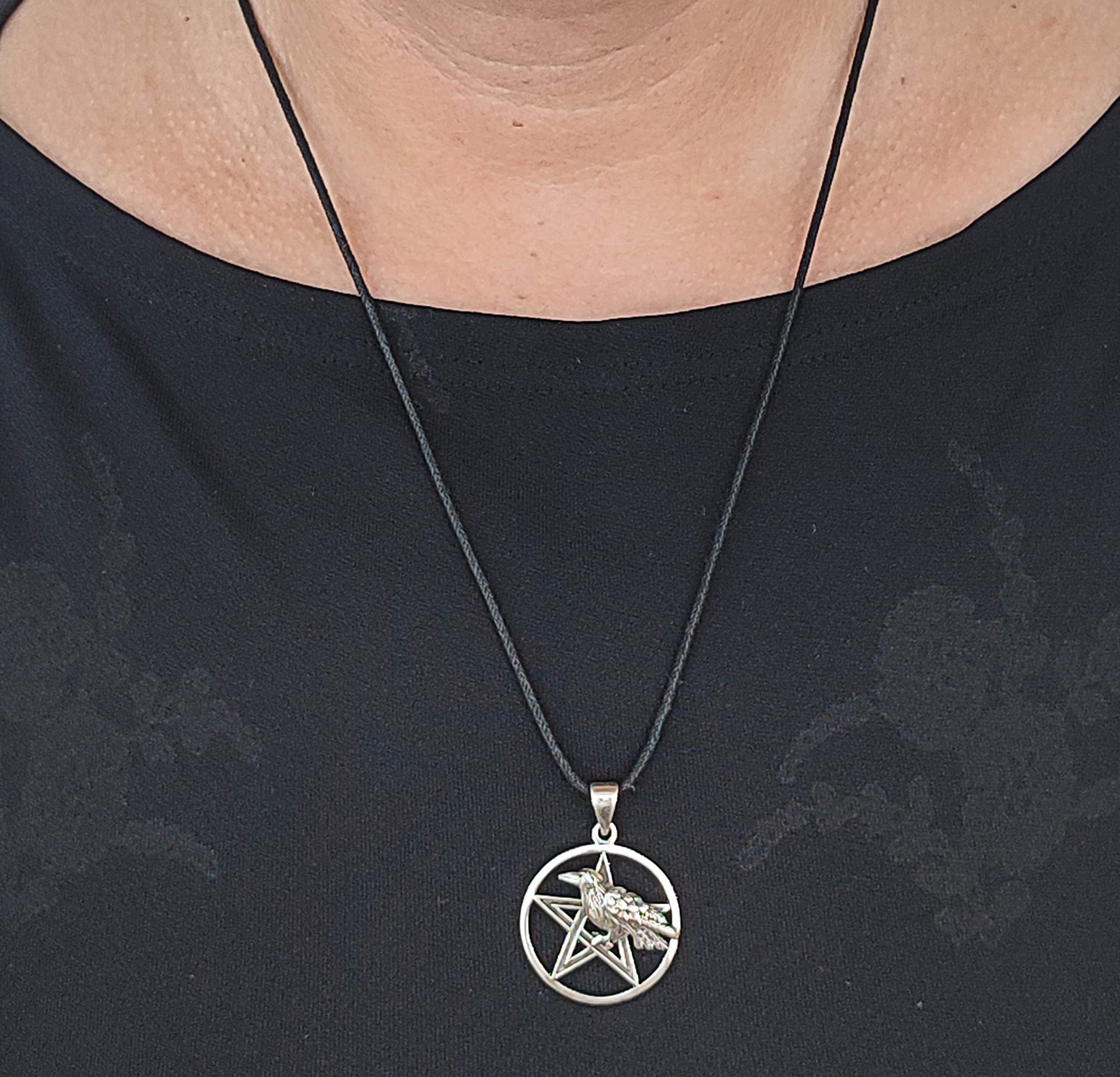 Kiss of Leather - Ciondolo a forma di pentacolo con corvo in argento 925, n. 80