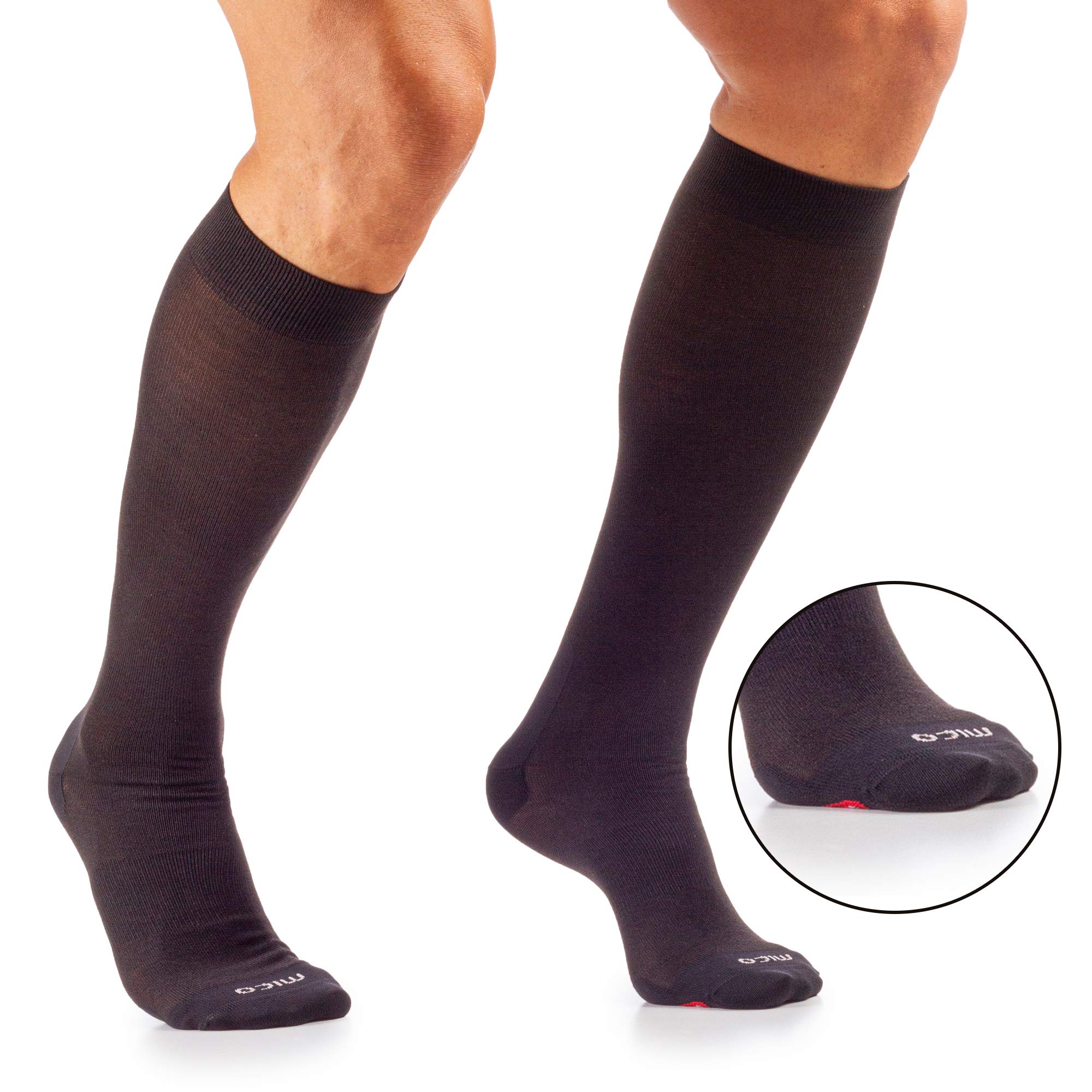 MICO CALCETINES DE ESQUI' SUPERTHERMO Light PRIMALOFT, en Tejido de Primaloft + Fibra LYCRA, 100% Made in Italy, Ultraligero, para Hombres y Mujeres Deportes, en Color Negro