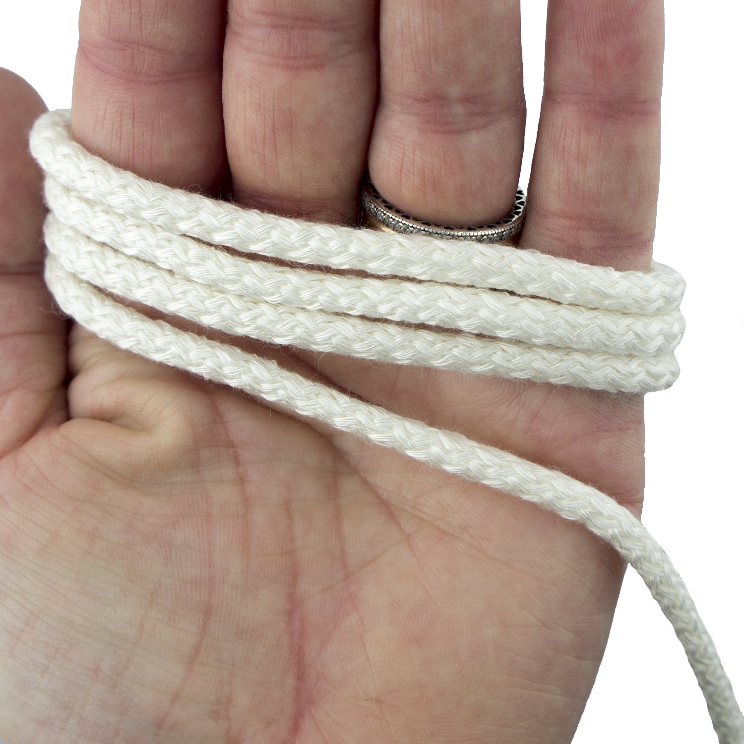 HAND® S-SGM-4.0 Off White Silky Rope Trim with Solid Core for Garment, Accessory and Soft Furnishing Embellishment - 4mm Diameter - 10 Metres
