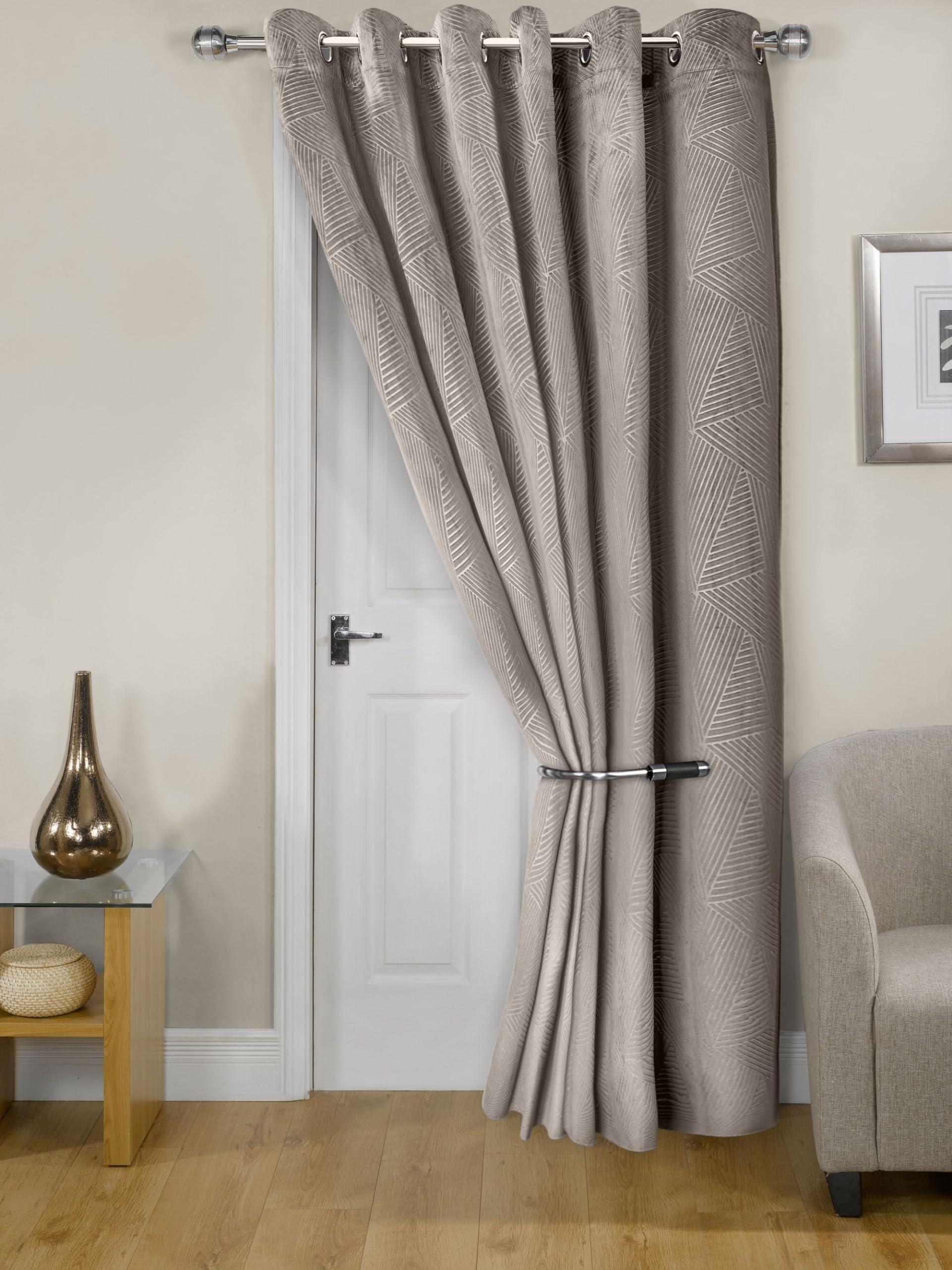 Emma Barclay  Cream Door Curtain Thermal Blackout Eyelet Midnight in Size 117x213cm, Sports Direct