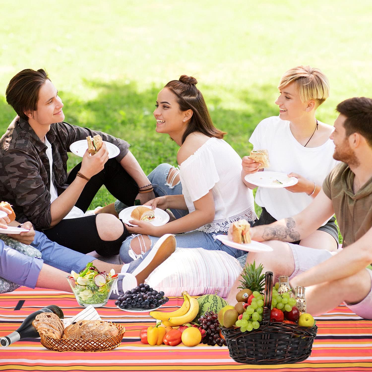 FONBAY Picnic Blankets Outdoor Blanket Waterproof Picnic Rug Folding Picnic Mat Sandproof Picnic Blankets for Beach, Park, Camping (Black) 70.9"x58.3" : Patio, Lawn & Garden