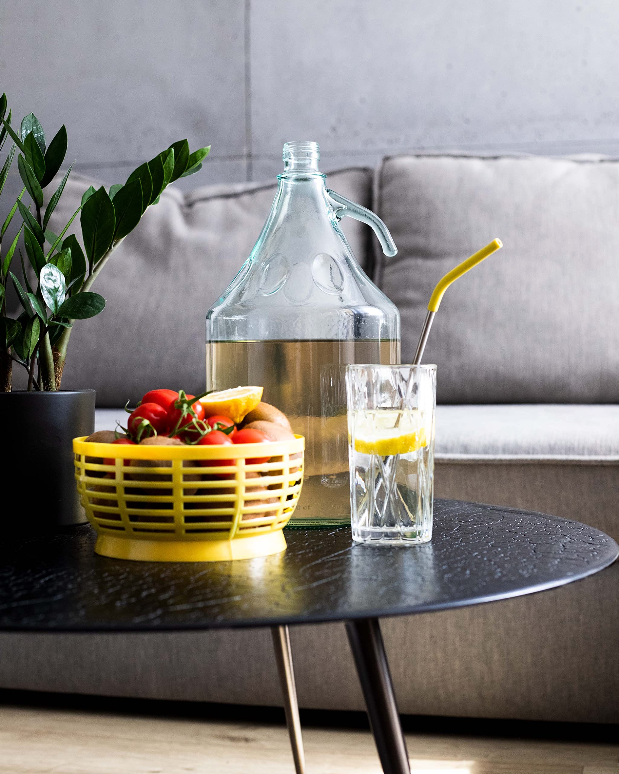 Bouteille bonbonne à col étroit avec bouchon à vis fixe et panier pour la fabrication du vin, stockage de boissons, service en verre transparent, 2 pièces x 5 L