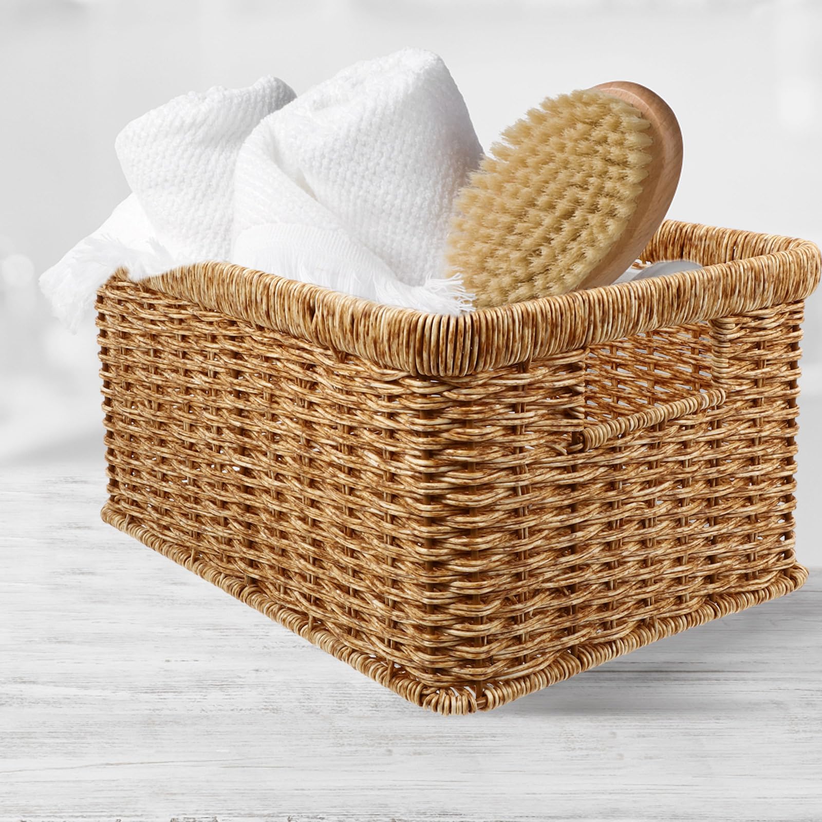 Yardwe Kreativer Aufbewahrungskorb aus Kunststoff mit Imitation Rattan Flechtoptik Großer Multifunktionaler Sammelkorb für Kleidung und Kinderzimmer