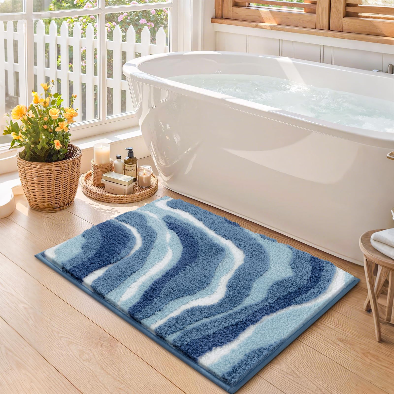 Enyhom Badematte rutschfest 45 x 65 cm, Weicher Dicker Blau Badezimmerteppich Waschbar Badteppich, Super Saugfähig Flauschig Schnelltrocknend Duschvorleger, Mikrofaser Klein Bad Teppich für Badewanne