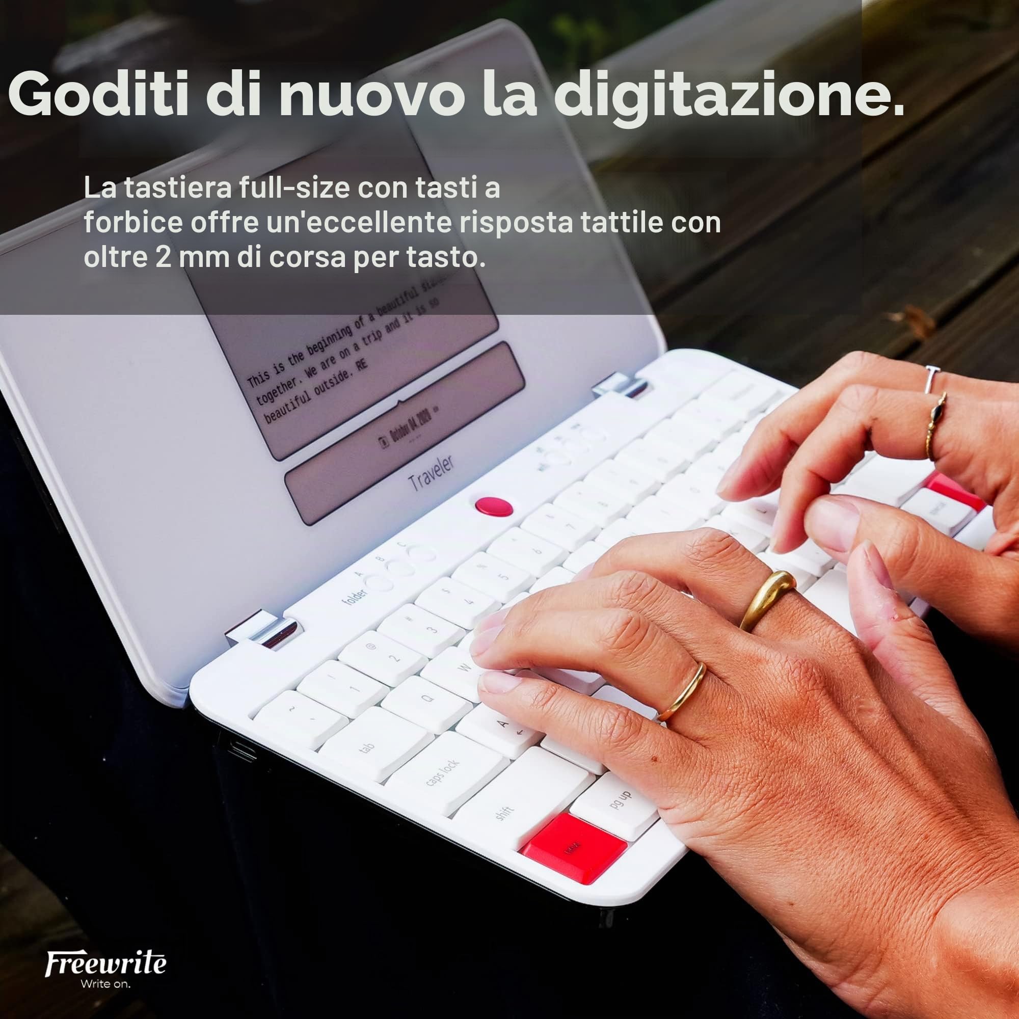 Freewrite Traveler - Strumento di scrittura senza distrazioni
