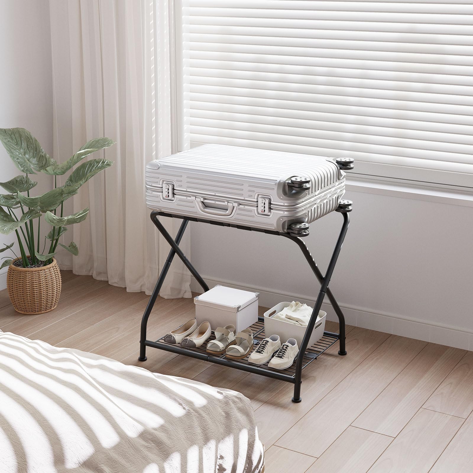 Lot de 2 porte-bagages pliables avec étagère - En métal - 64 x 44 x 55 cm - Peu encombrant - Pour chambre à coucher, chambre d'amis, hôtel - Noir