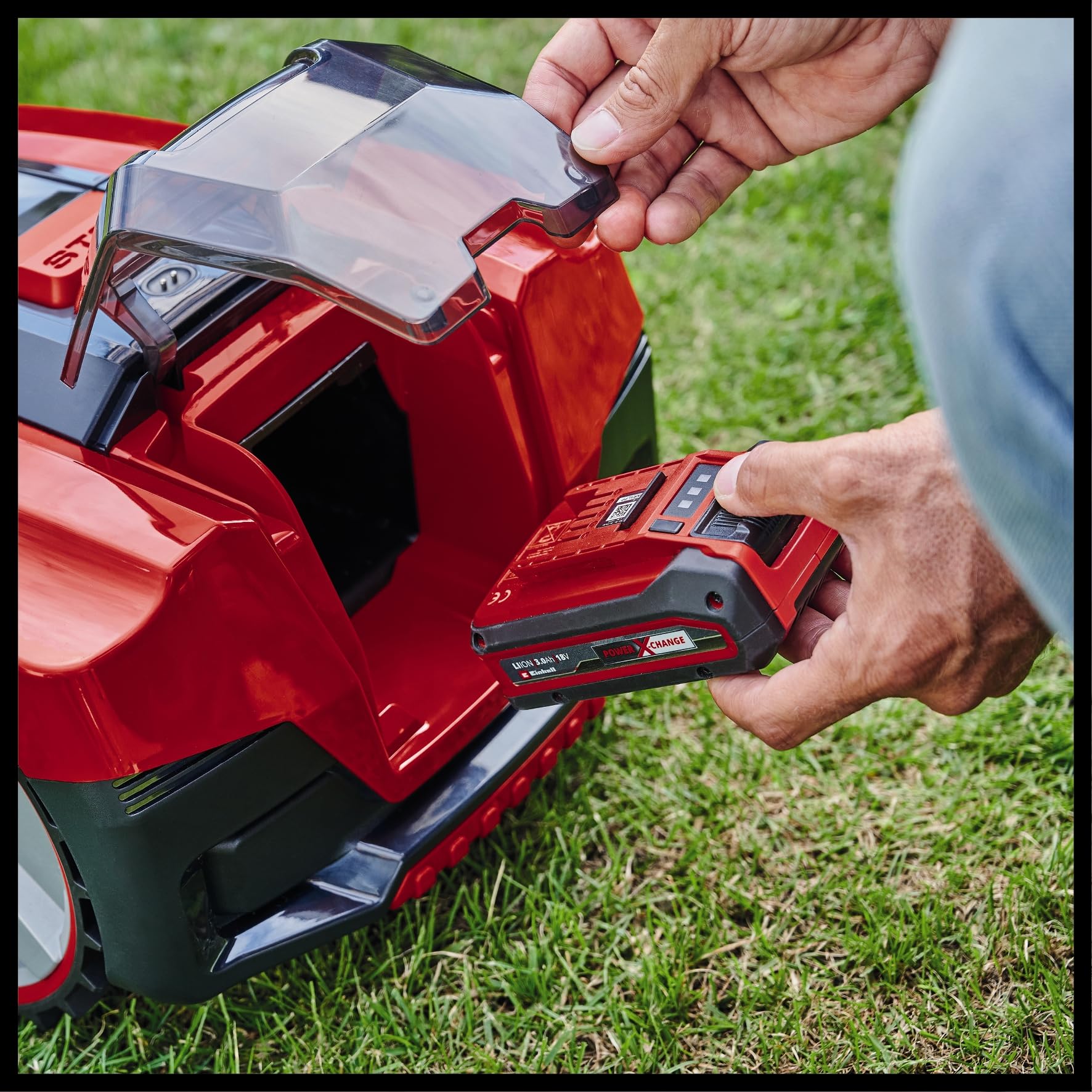 Einhell Mähroboter FREELEXO 550 Kit Power X-Change (18V, bis 35% Steigung, Stoß-/Kipp-/Hebe-/Regensensor, inkl. Installations-Kit für 550 m², inkl. 1x 3,0 Ah Akku)