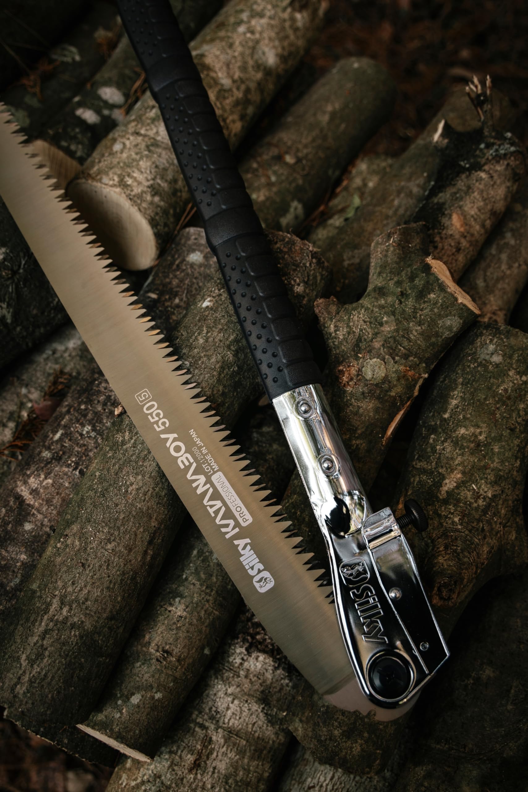 Silky Katanaboy 550 mm Klappsäge – grobe 5 ZpZ Japan-Zugsäge + Tragetasche, 55 cm Blatt, faltet sicher, sägt 25 cm Stämme, leise Alternative zur Motorsäge Wegepflege, Feuerholz, Bushcraft, Survival