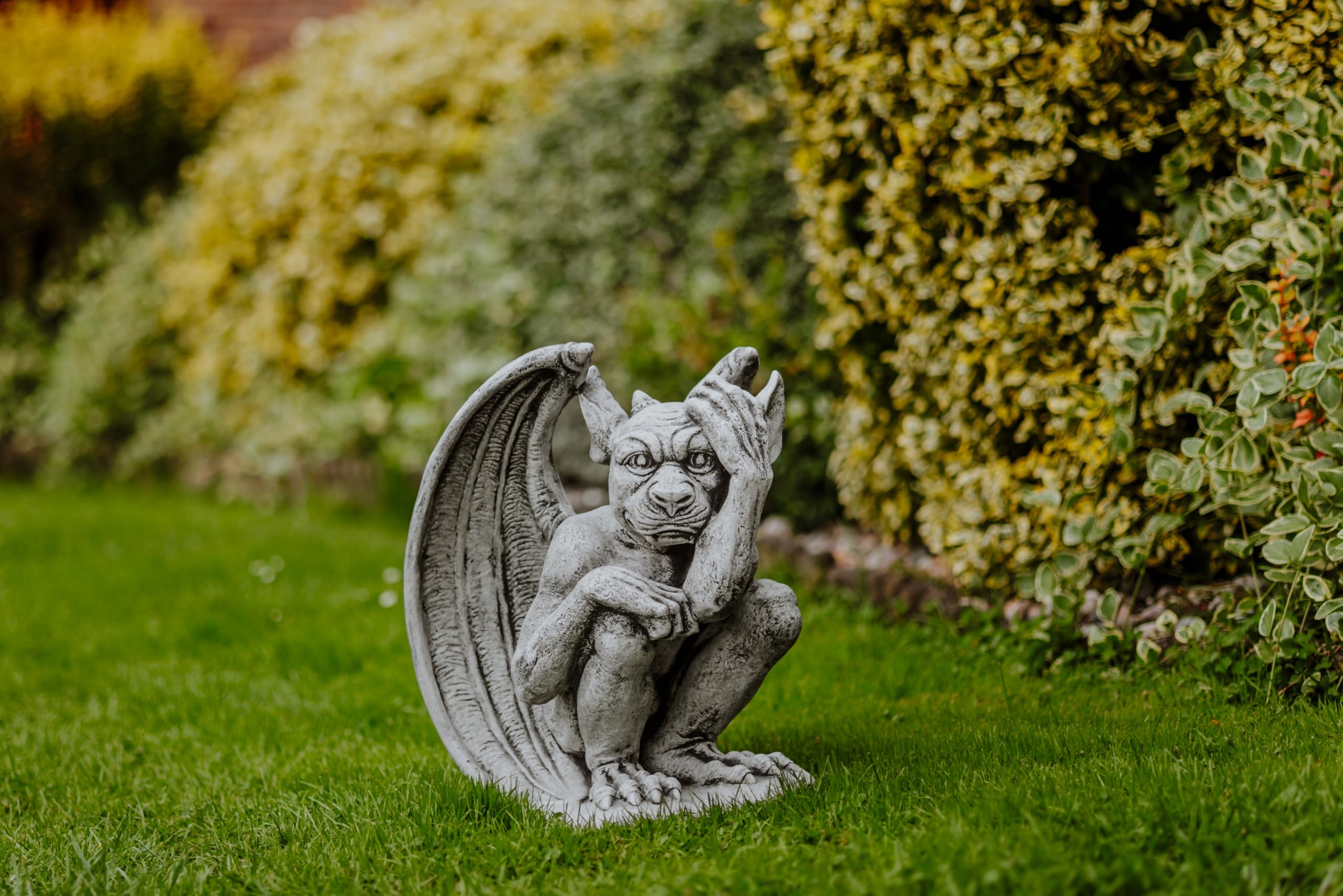 gartendekoparadies.de Duża masywna figurka kamienna Gargoyle – przemyślana figurka z odlewu kamiennego odporna na mróz