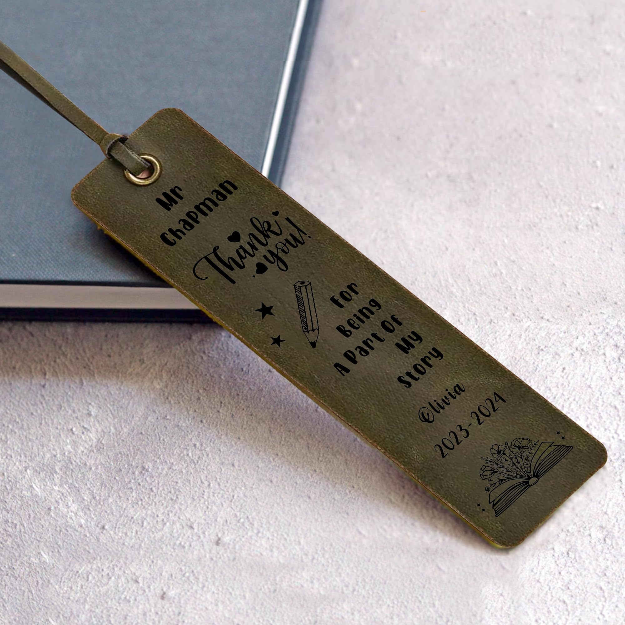 Personalised Teacher Gifts Engraved Leather Bookmark Thank You Gifts Book Marks Teacher Appreciation Gifts for Book Lovers Women Men Teacher Tutor (Green, Design 1)