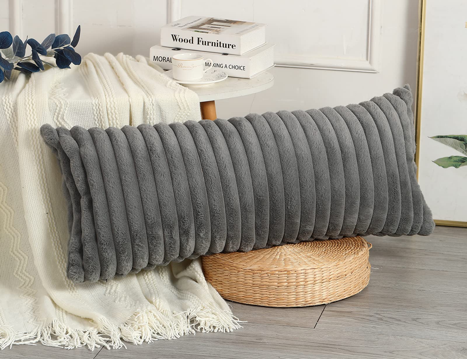 PANOD Federa Per Cuscino Lombare In Finta Pelliccia 14x36 Cm – Morbida E Soffice Per Divano E Letto, Grigio