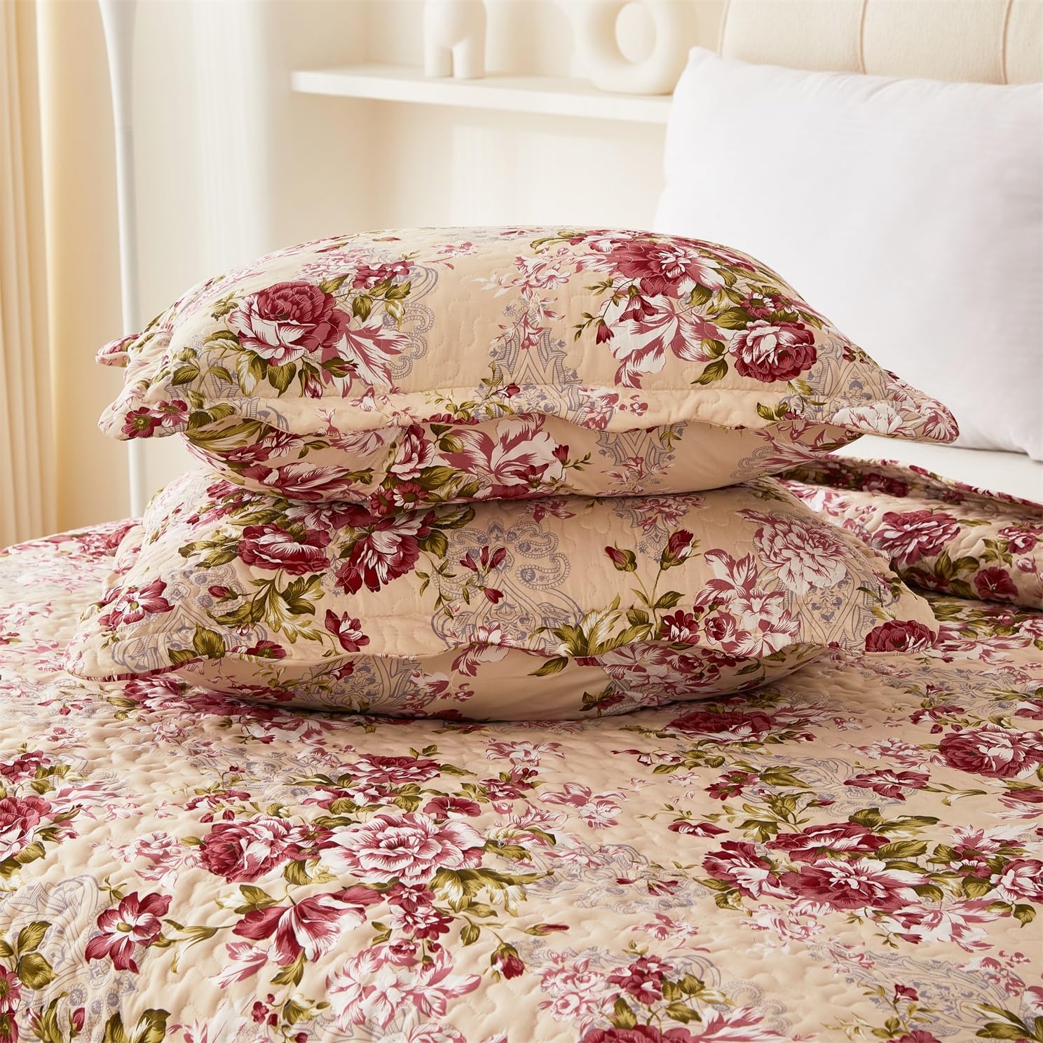 Cmfshape Summer Floral Queen Quilted Bedspread,Romantic Red Quilt Set,Reversible Stitched Bedding Cover All Season,Soft Lightweight Coverlet with Pillow Cases (Red Rose, Queen(90"x90")) - Image 7