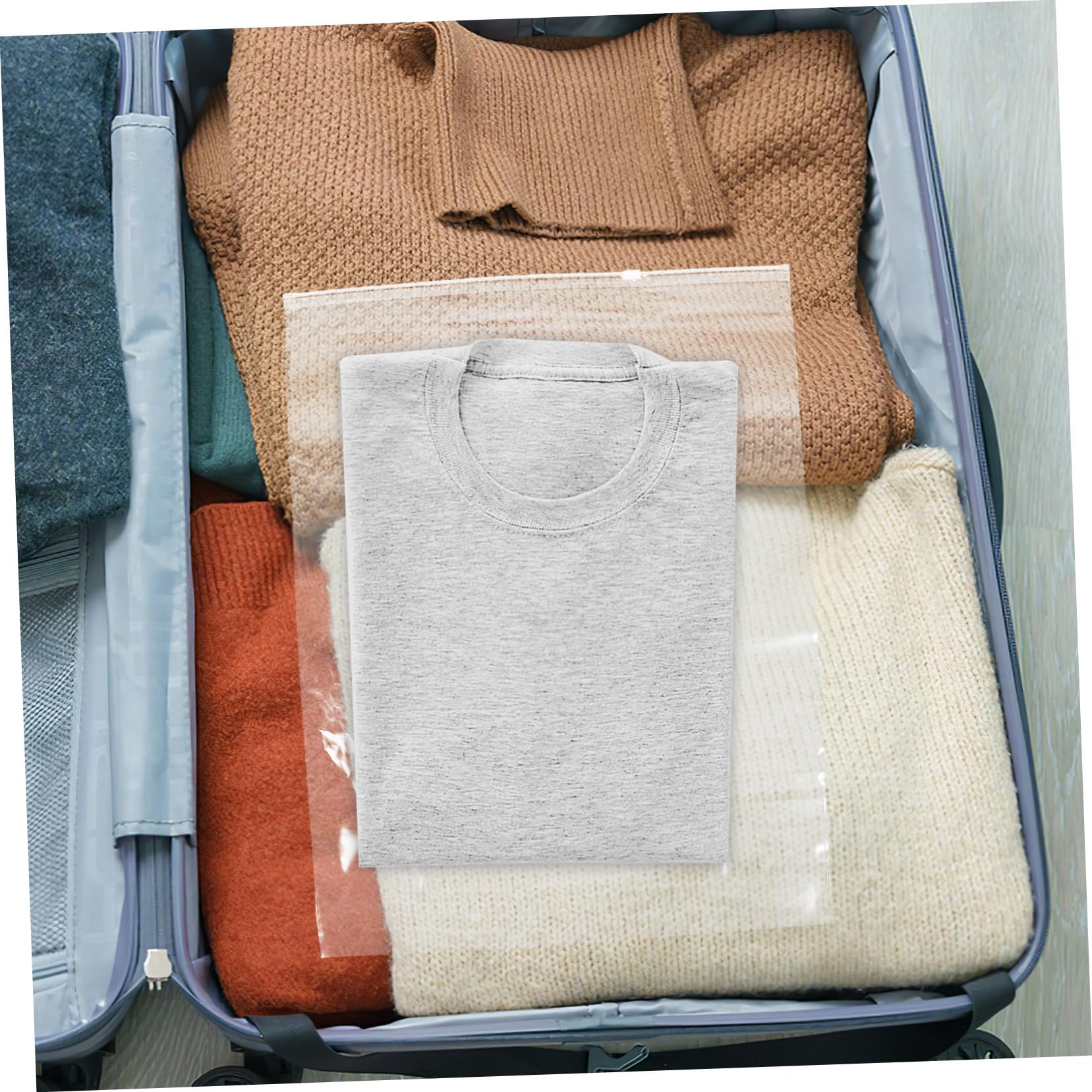 VALICLUD 50Pezzi Pz Sacchetti Trasparenti Richiudibili con Cerniera per Conservazione Buste Impermeabili e Antipolvere per Vestiti e Scarpe per Organizzazione