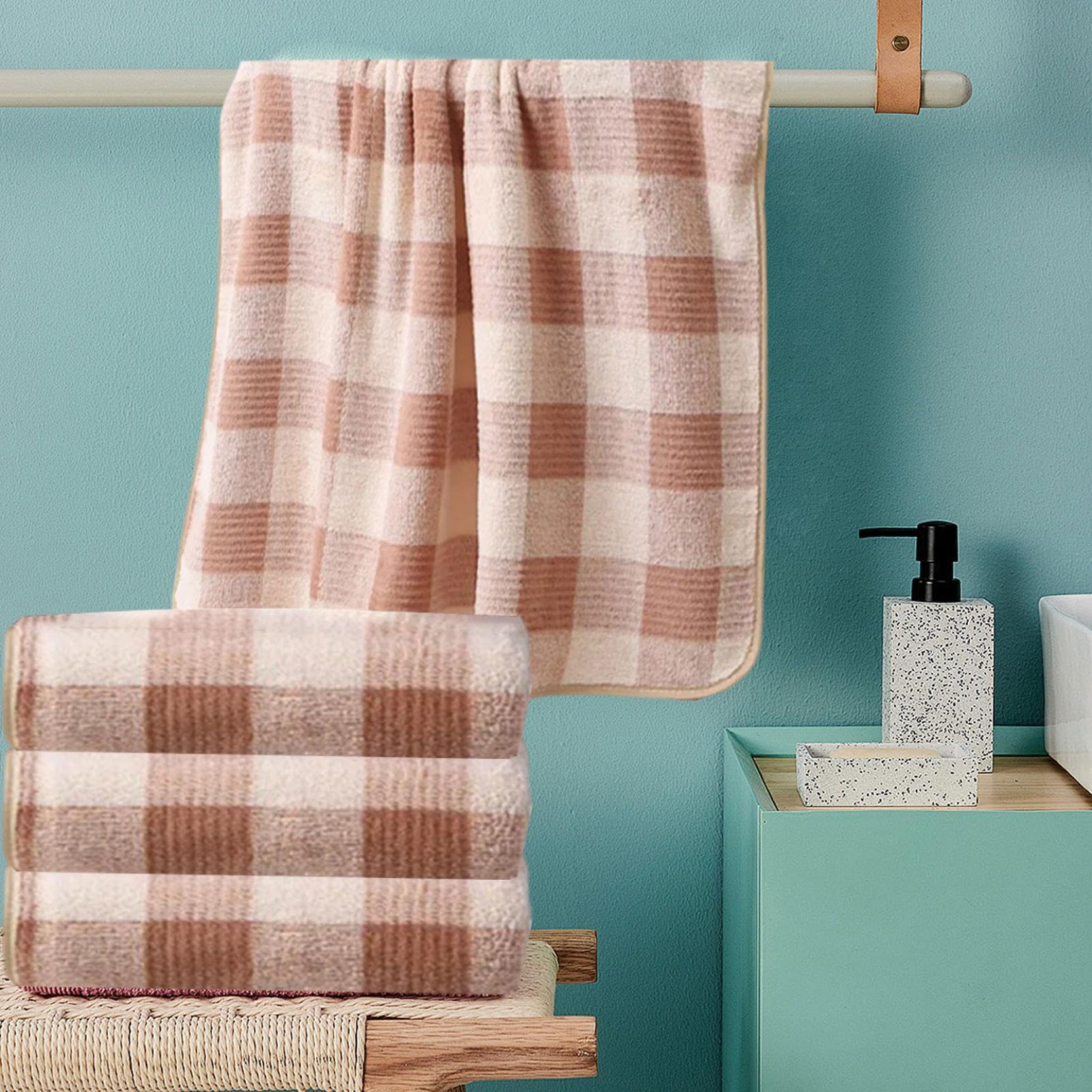 Bath Towels Bath Sheets Large Checkered Towels for Bathroom Absorbent Soft Easy Dry Versatile for Home Gym Pool