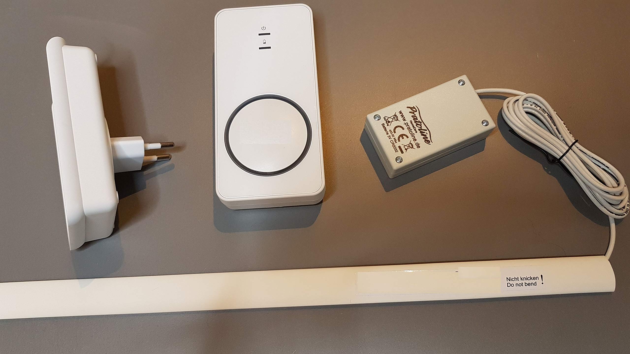 Funk-Bettkantensensor - Pflegehilfe - mit Akku Funkempfänger Netz und Mobil - 60cm x 22mm x 2mm - Demenz Sturzprävention - Bettkantenalarm