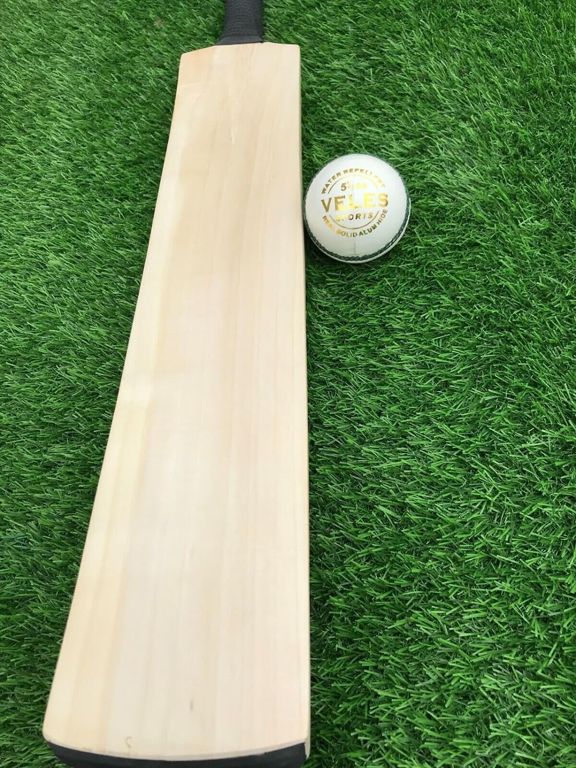 English Willow Plain Cricket Bat Grade-1 Big Thick Edge with White Leather Ball for Gift-image-18