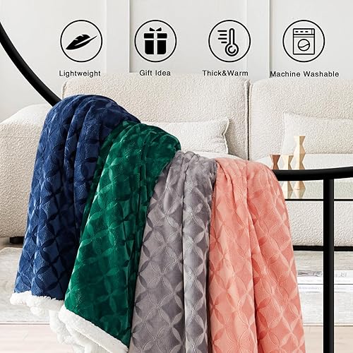 Miniatura 7 de inhand Manta de sherpa, cálida y acogedora manta suave para sofá, cama, sofá, mullida, reversible, de felpa, mullida, para adultos, mujeres y