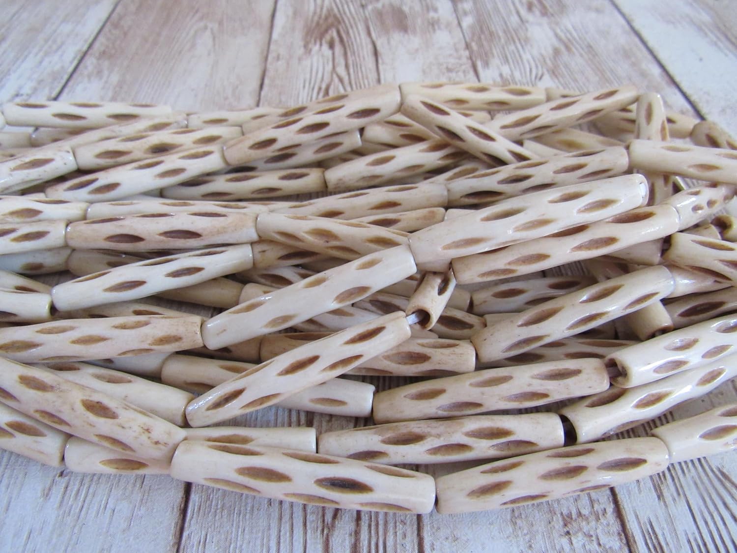 Genuine Carved Detailed Buffalo Bone Hairpipe Beads Native American Jewelry Craft Choker (50/1.5" Beads)