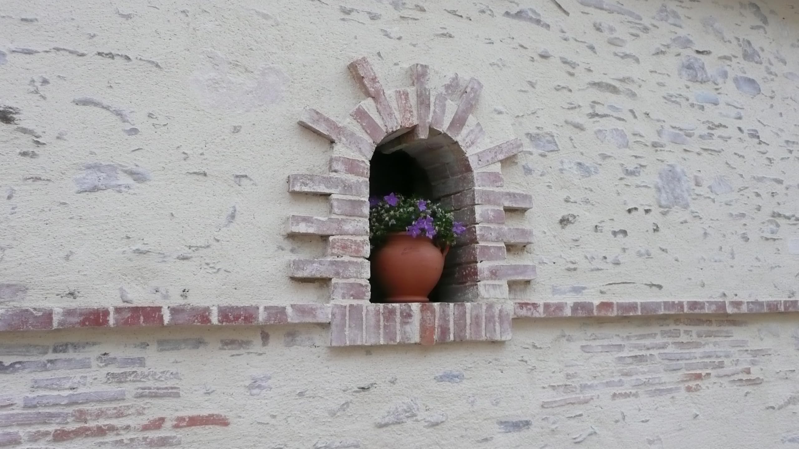 Fleur de Chaux 4kg - Chaux Naturelle pour Enduits, Peintures Minérales et Travaux de Maçonnerie - Finition Lisse, Blanche et Respirante - Intérieur et Extérieur, Haute Qualité