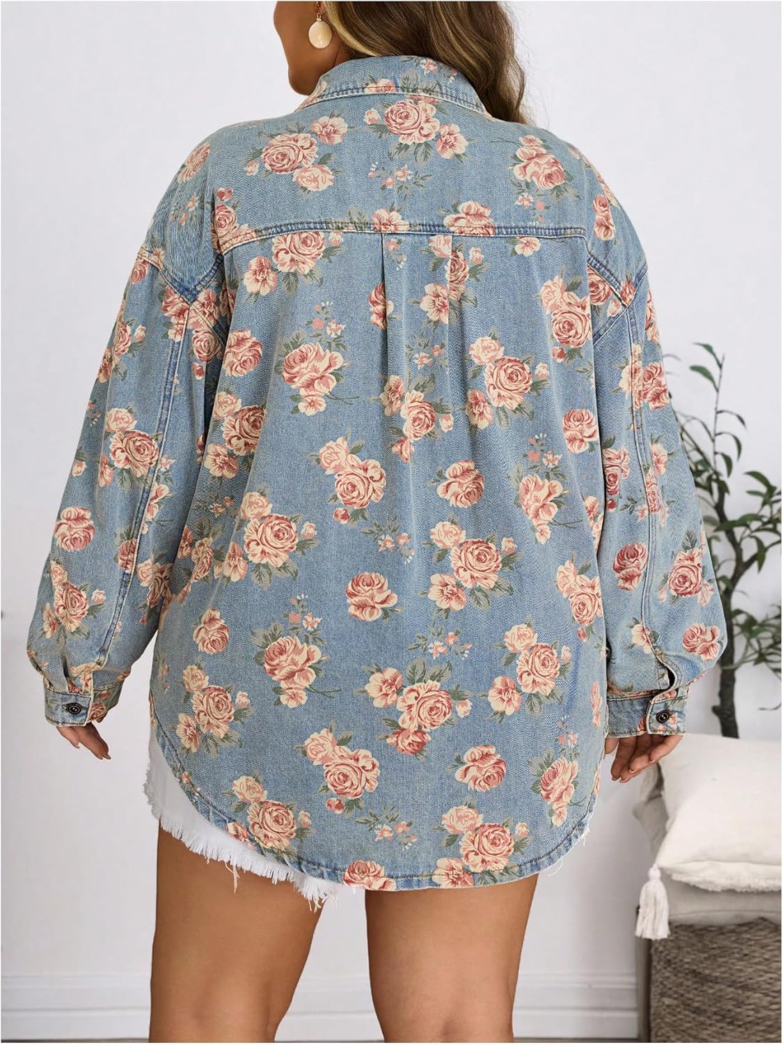 WDIRARA Women's Plus Size Floral Denim Jacket Long Sleeve Collared Jean Jackets