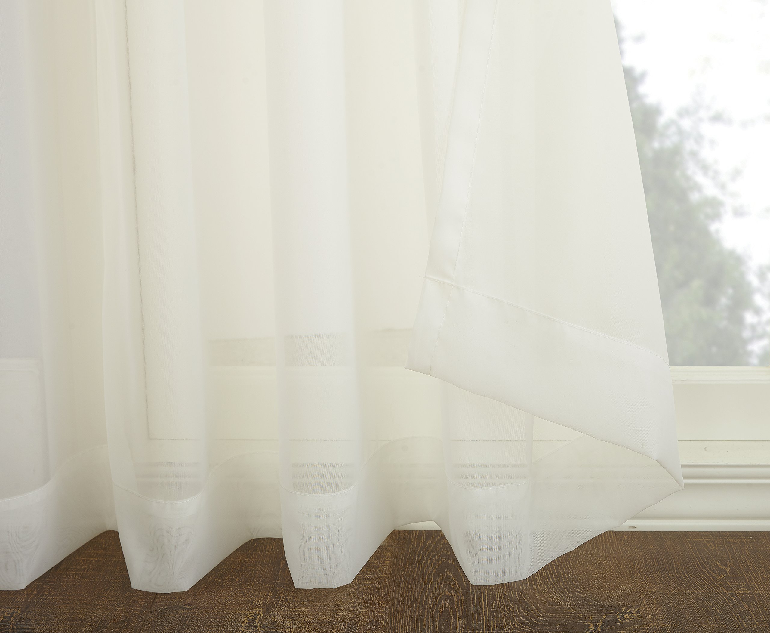 N. 918 Pannello per tende con occhielli in voile trasparente Emily 59 x